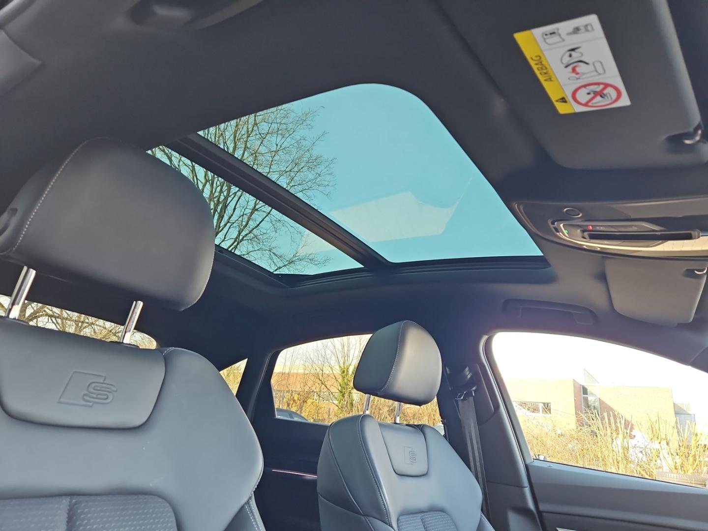 Image about Audi Q8 Sportback e-tron S line 55 e-tron quattro