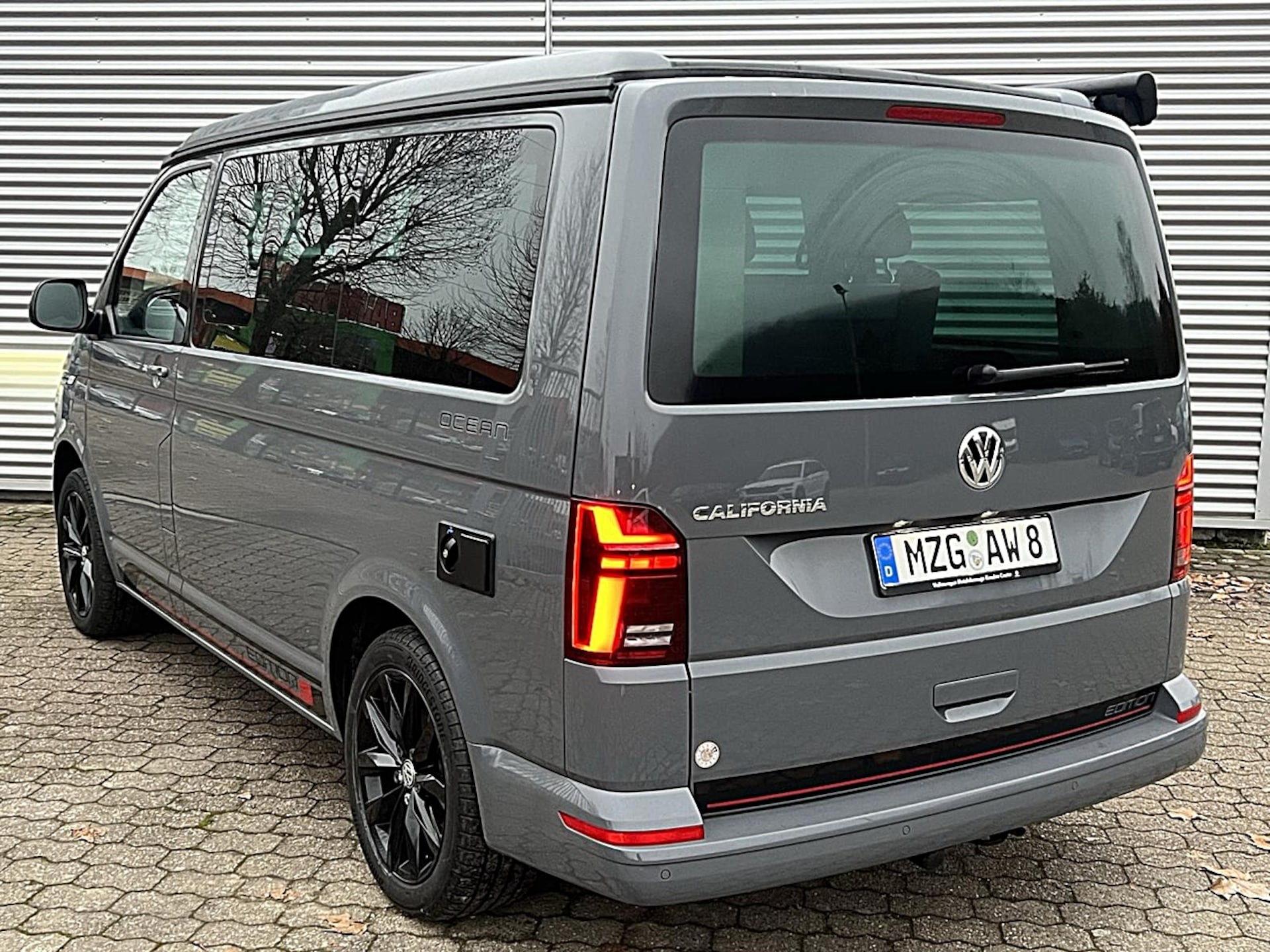 Volkswagen T6.1 California Ocean