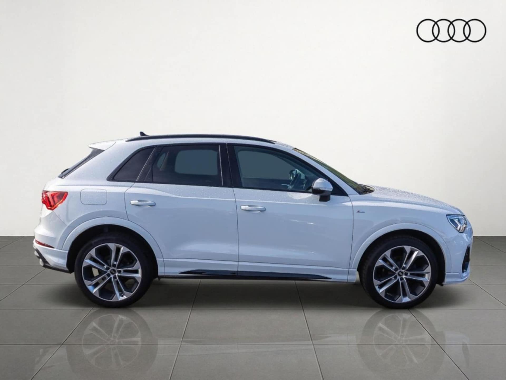 Audi Q3 SUV S line