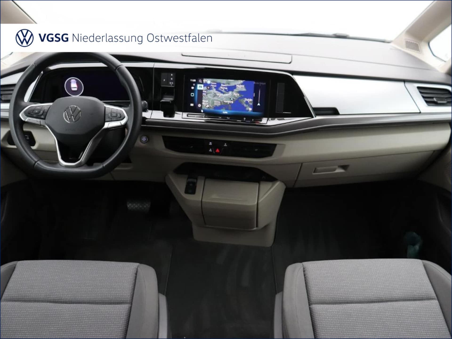 Volkswagen Multivan Langversion Basis-Modell