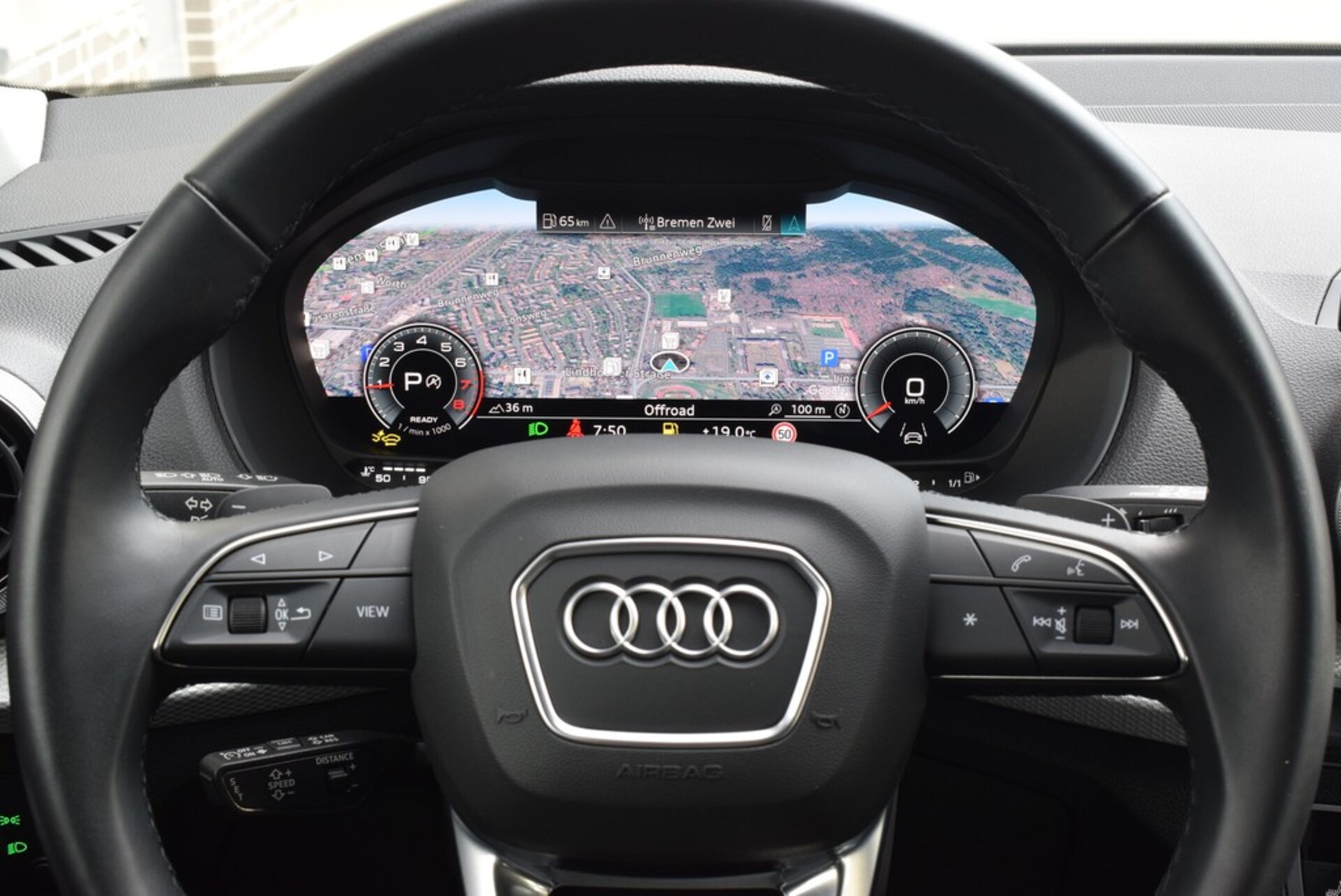 Audi Q2 S line