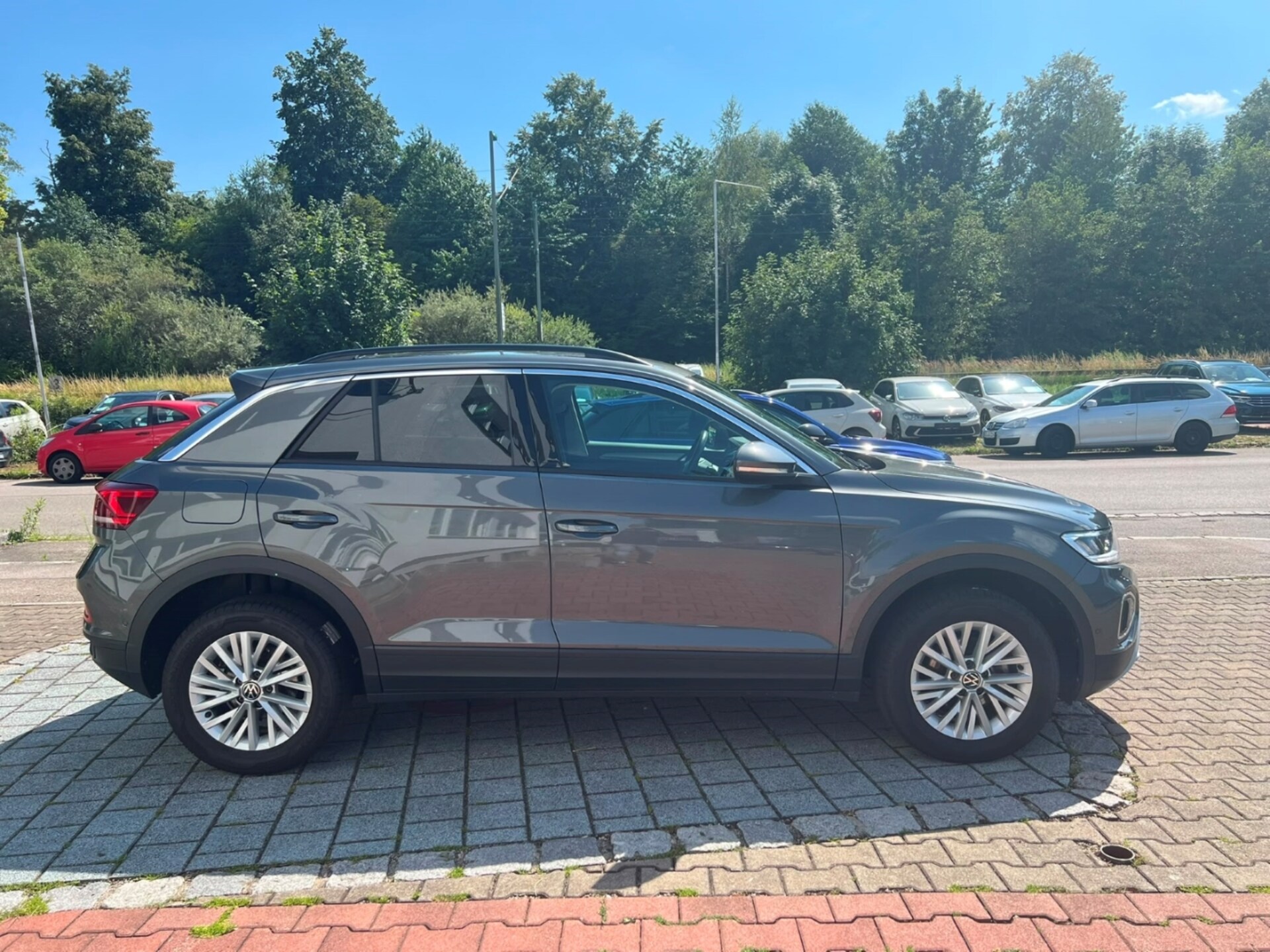 Volkswagen T-Roc Life