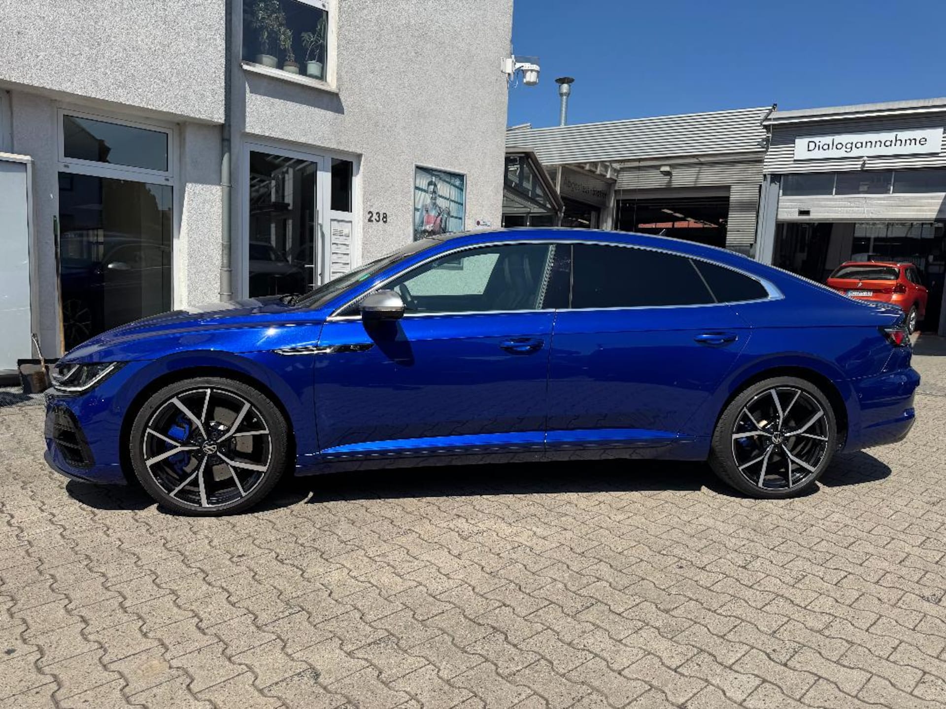 Volkswagen Arteon R