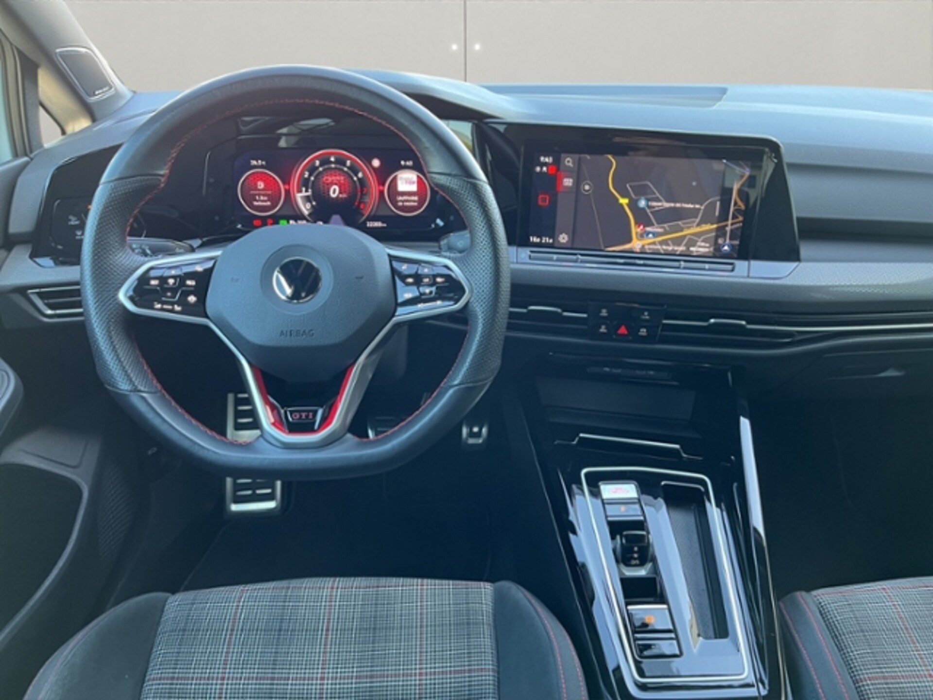 Volkswagen Golf GTI