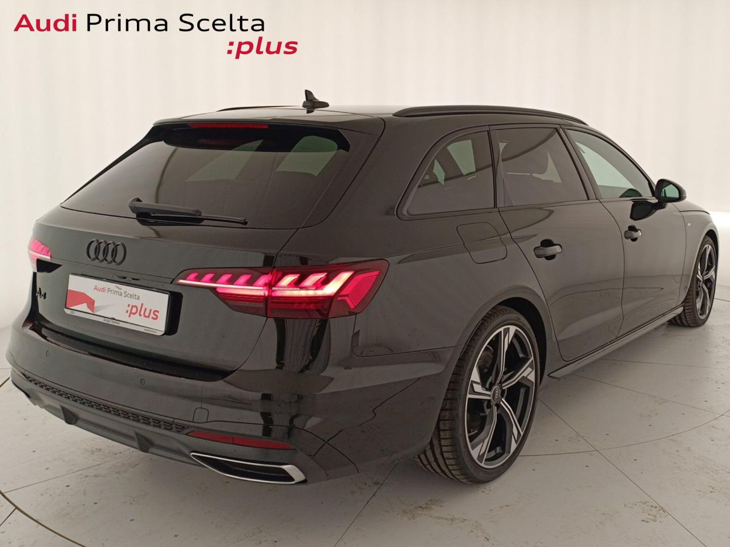 Image about Audi A4 Avant S line edition 35 TDI 120 kW (163 CV) S tronic