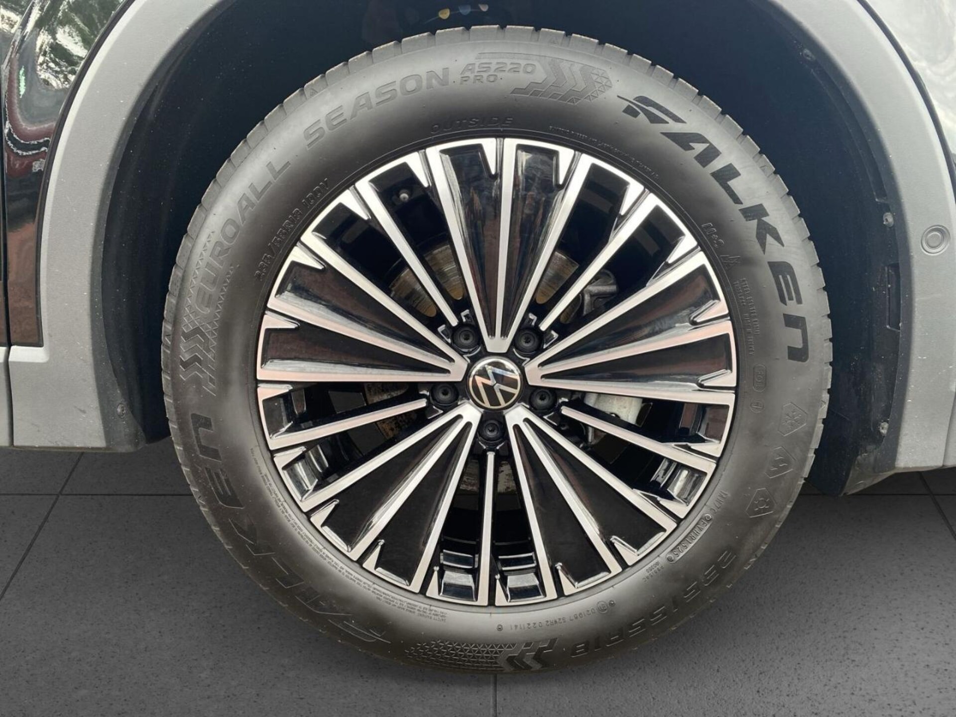 Volkswagen Tiguan Life