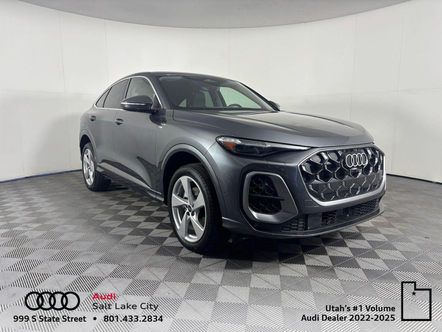 2025 Audi Q5 Sportback 45 Premium Plus's photo