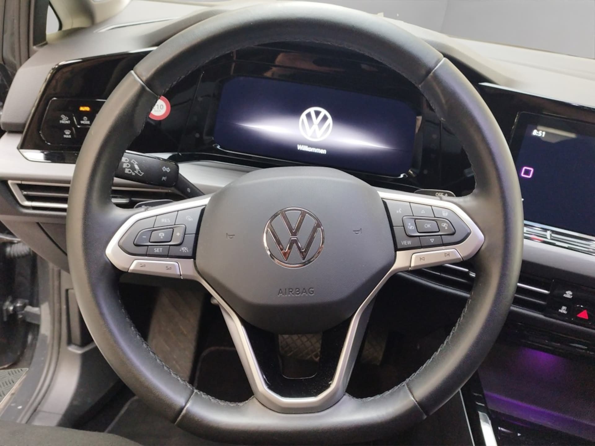 Volkswagen Golf Style