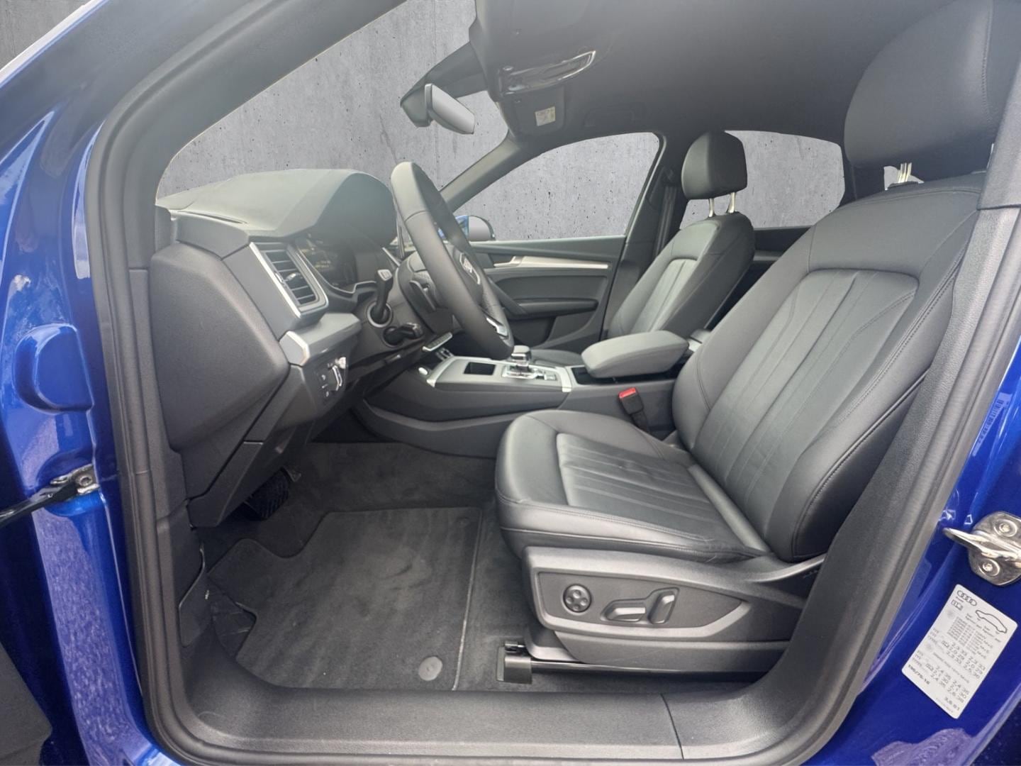Bild über Audi Q5 Sportback 40 TFSI quattro S tronic - für weitere Informationen kontaktieren Sie den Audi Partner