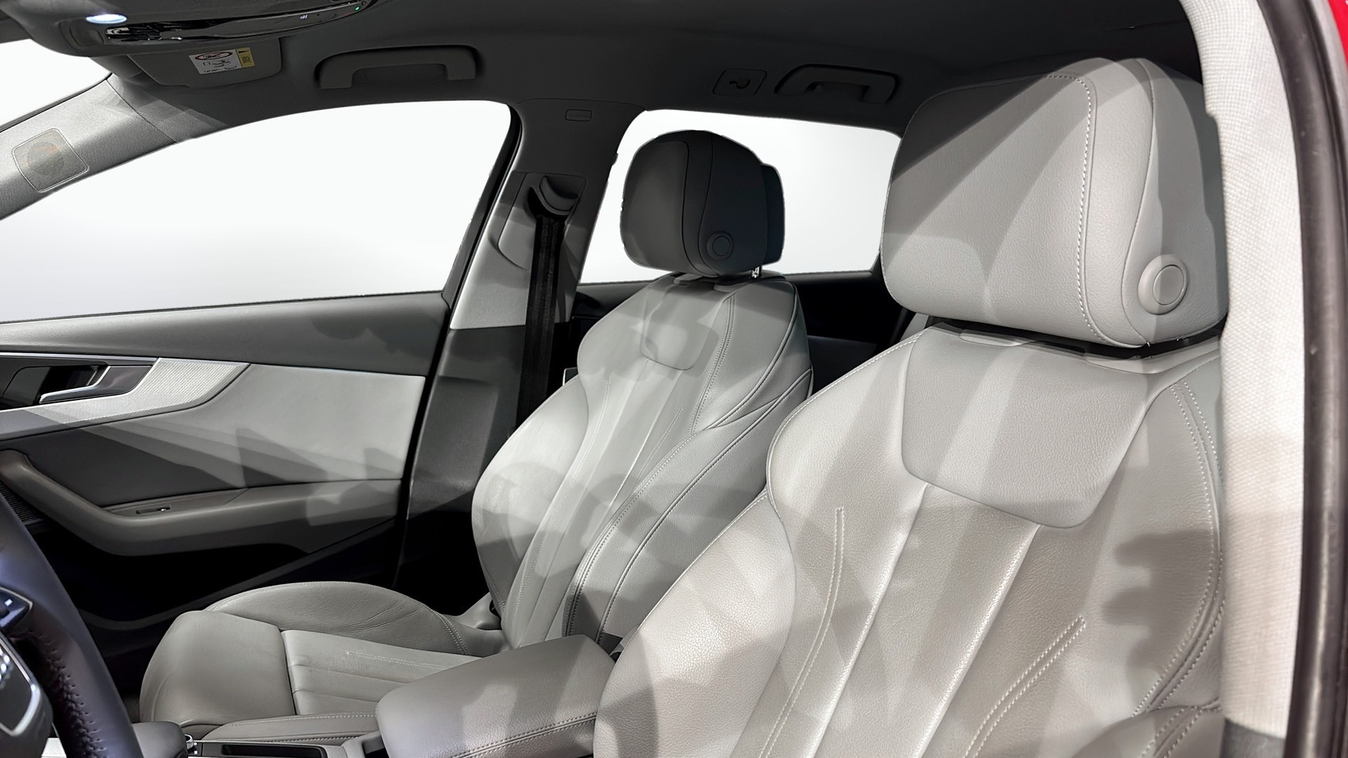 Bild som visar Audi A4 allroad quattro A4 allroad 2.0 TFSI quattro Proline 252 hk S tronic - för mer information kontakta din Audi Partner