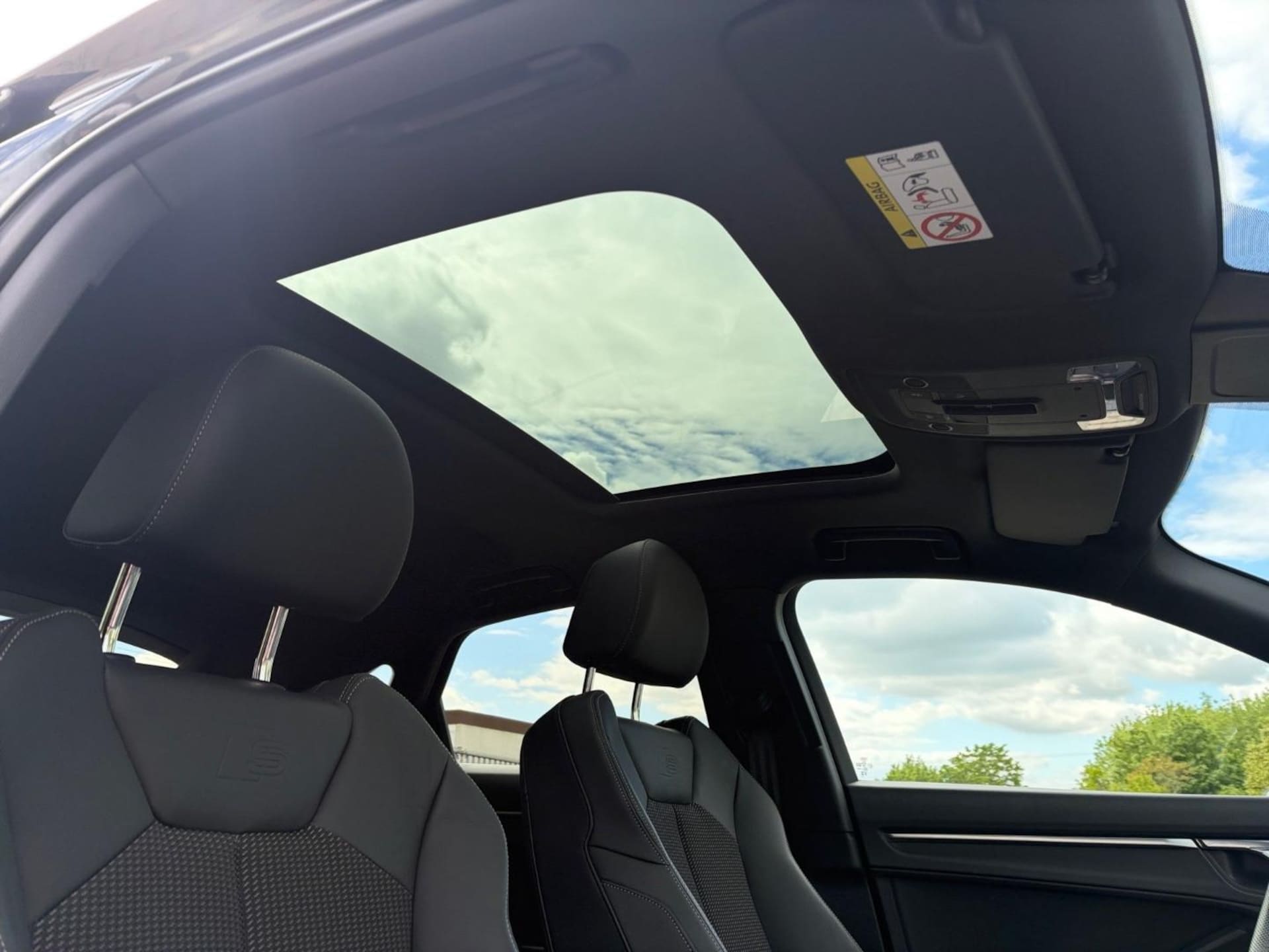 Audi Q3 Sportback S line