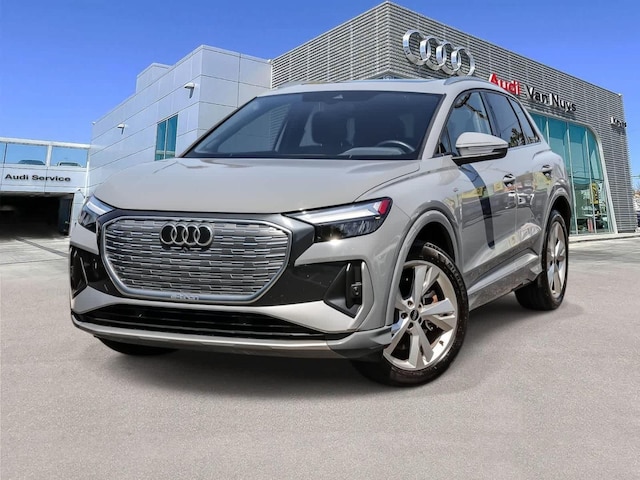 Photo of 2023 Audi Q4 e-tron