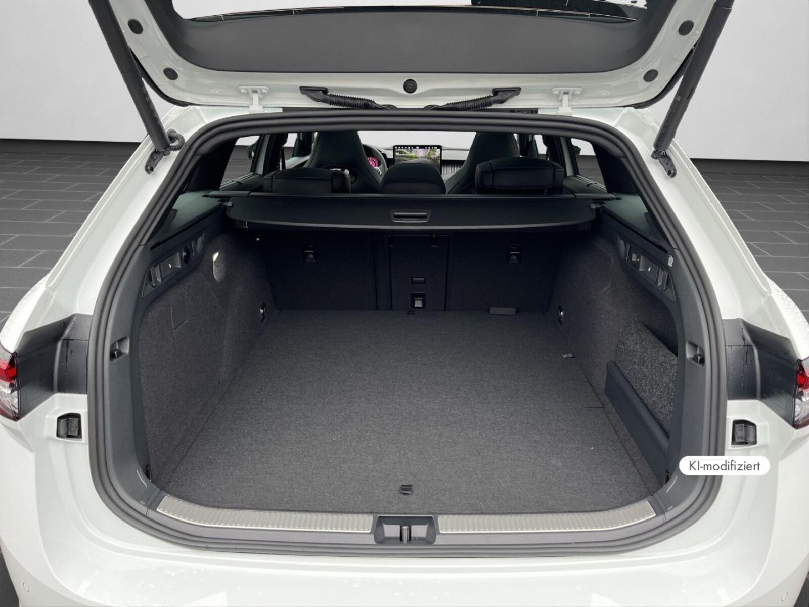 Škoda Superb Combi – Bild 15