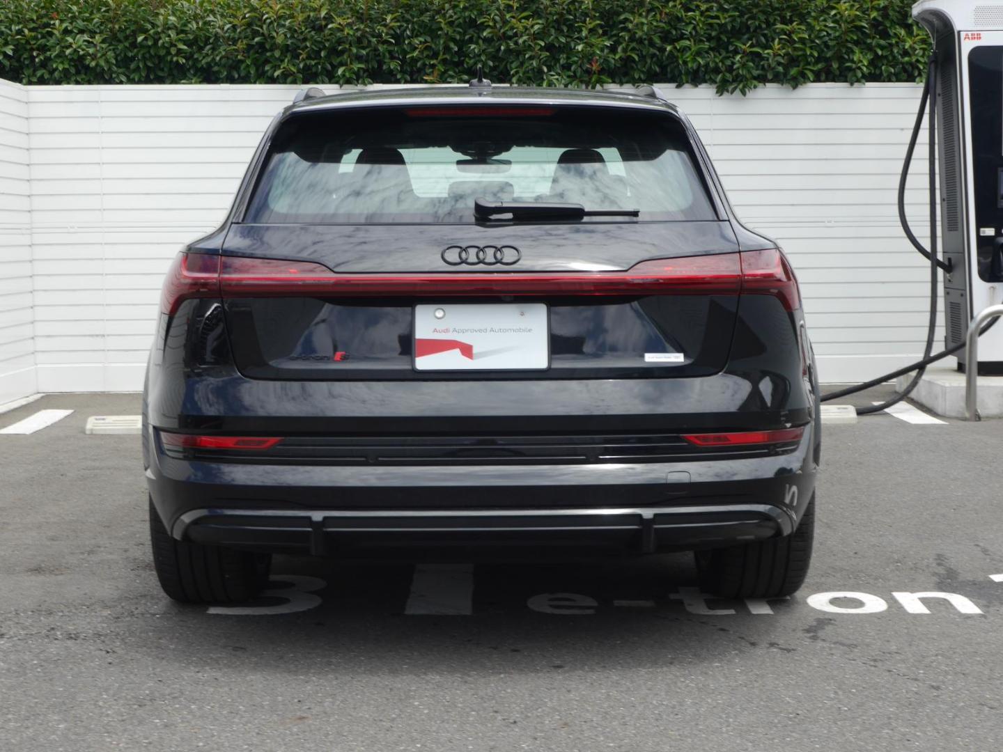 Image about Audi e-tron S e-tron S 370,00 kW