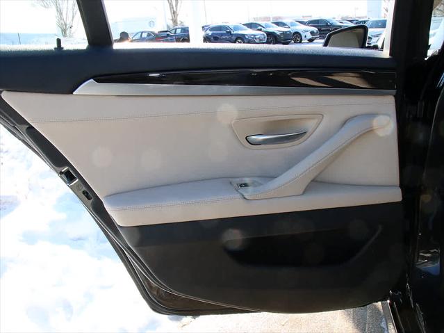 2013 BMW 528XI - Image 30