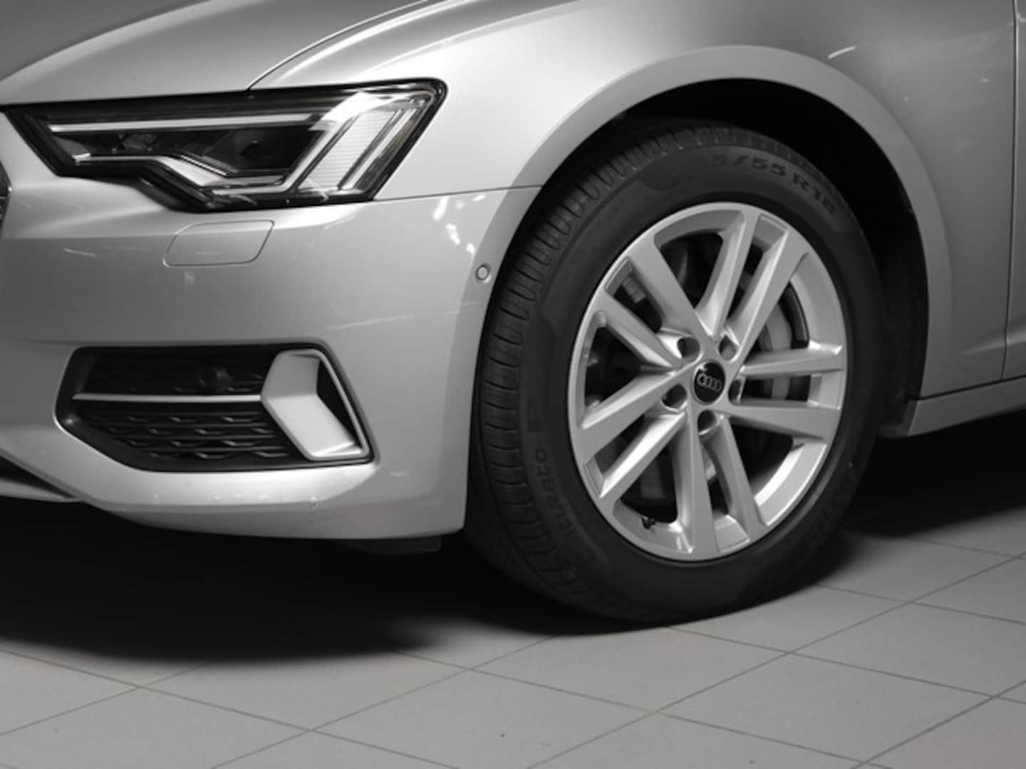 Bild über Audi A6 Avant TFSI e advanced 50 TFSI e quattro S tronic - für weitere Informationen kontaktieren Sie den Audi Partner