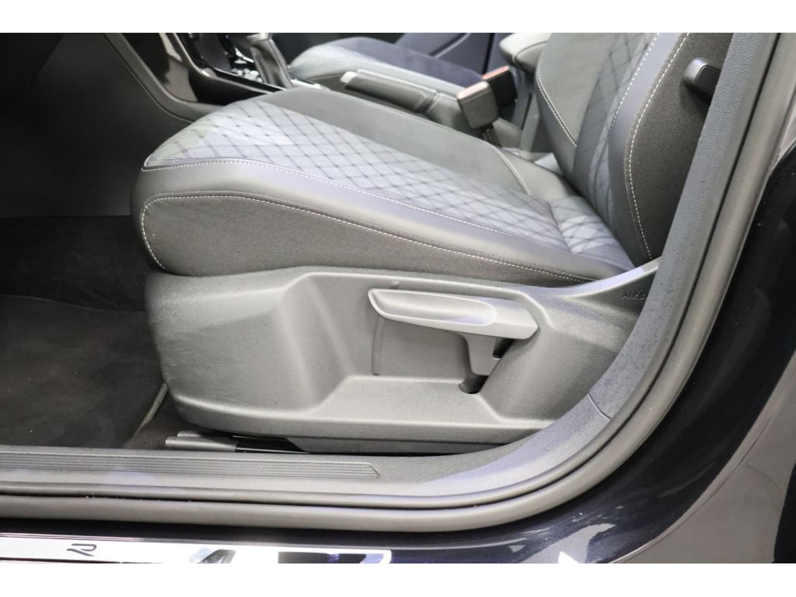 Volkswagen T-Cross – Bild 22