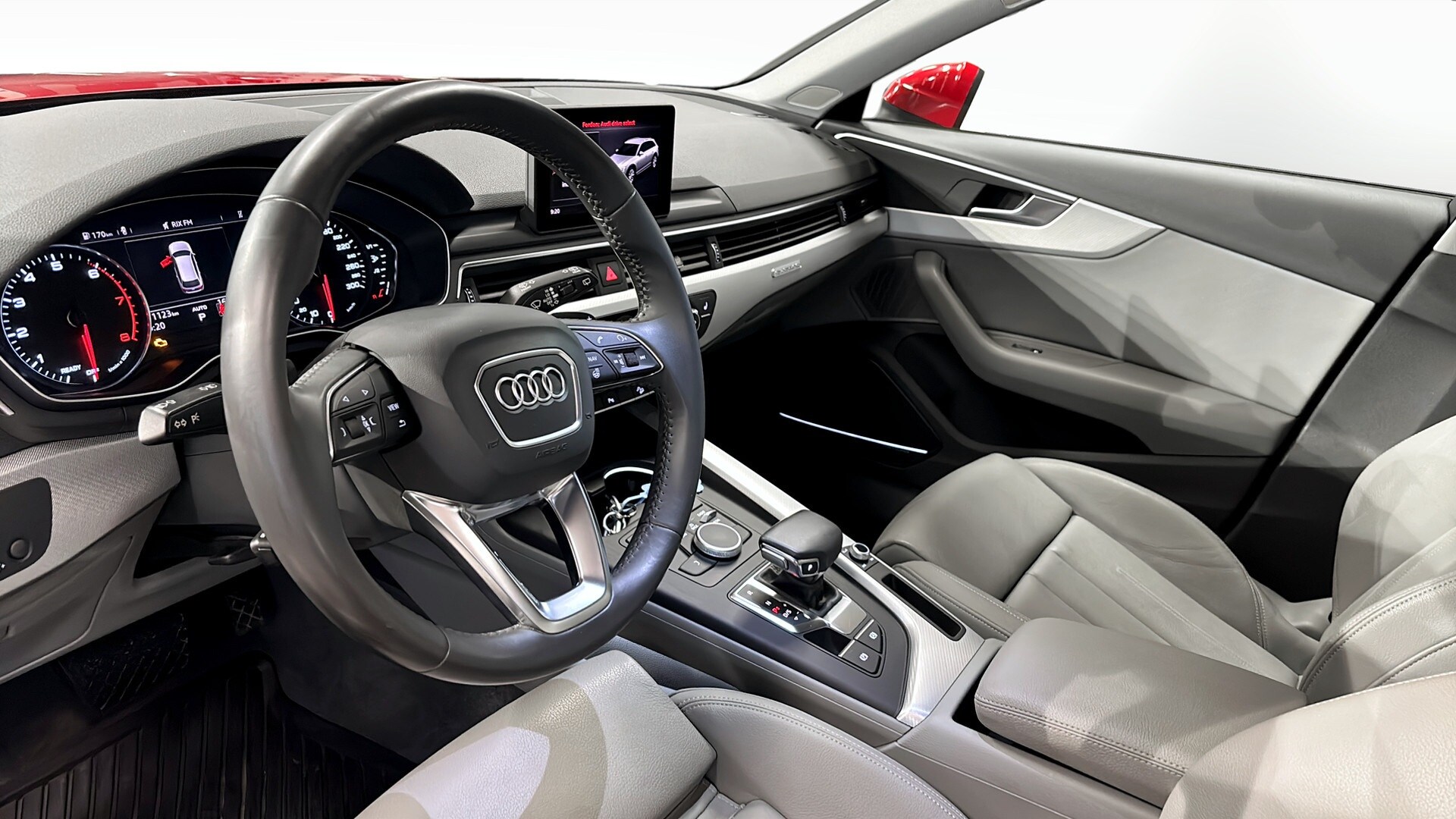 Bild som visar&nbsp;Audi A4 allroad quattro&nbsp;A4 allroad 2.0 TFSI quattro Proline 252 hk S tronic - för mer information kontakta din Audi Partner