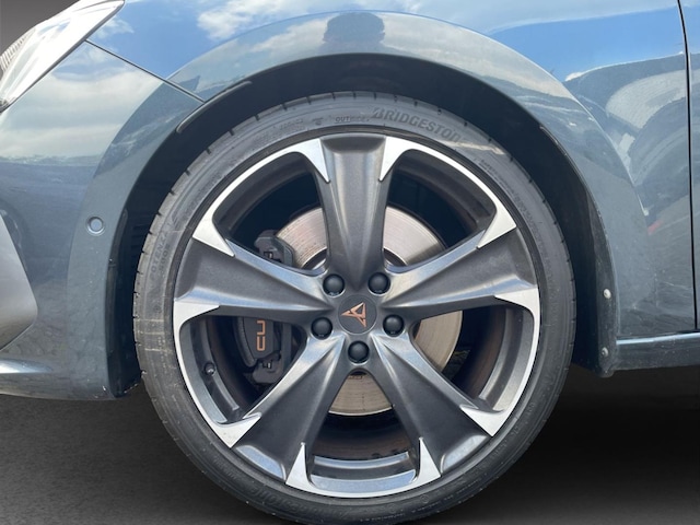 Bild des Autos 8