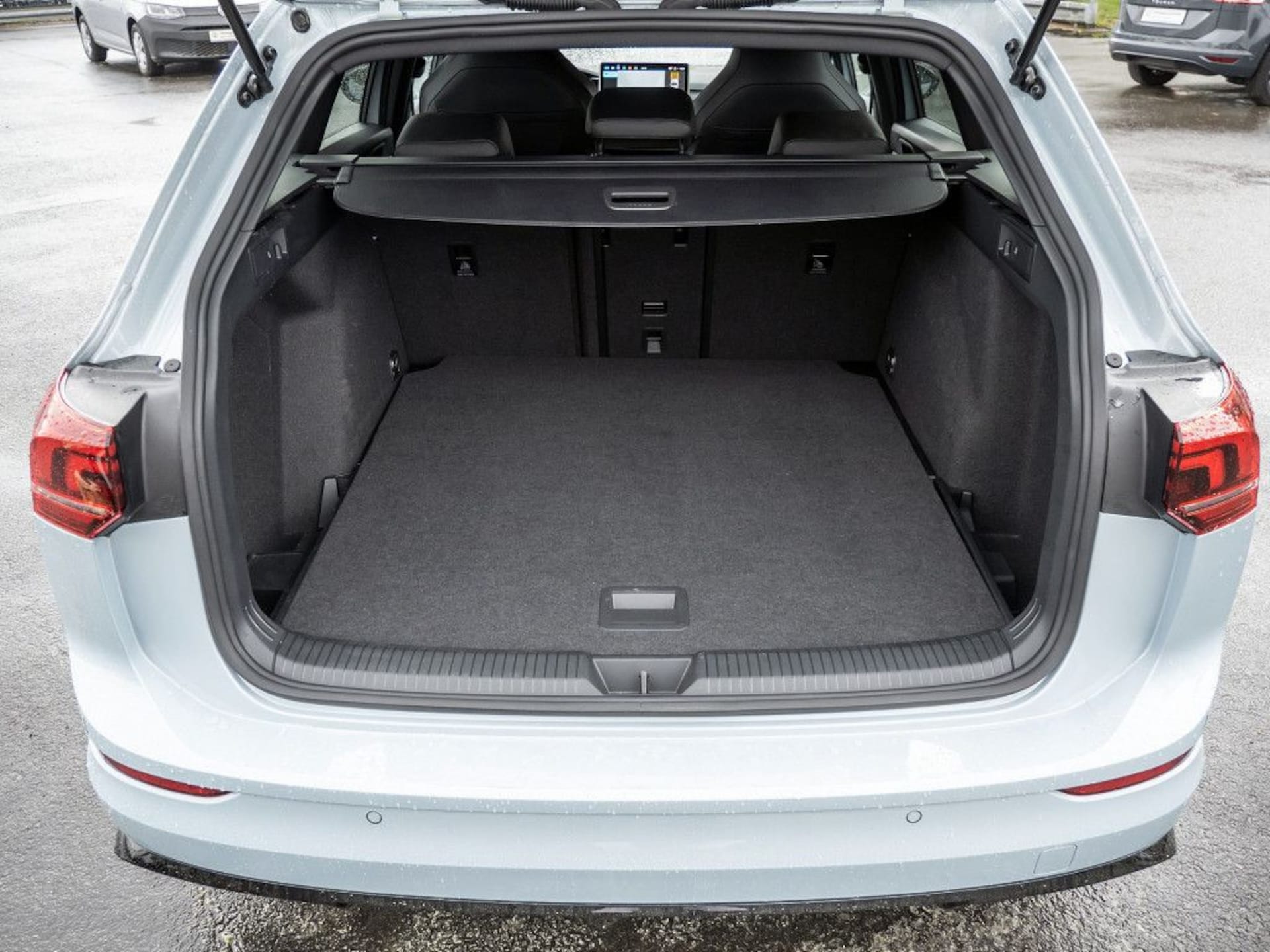 Volkswagen Golf Variant R-Line