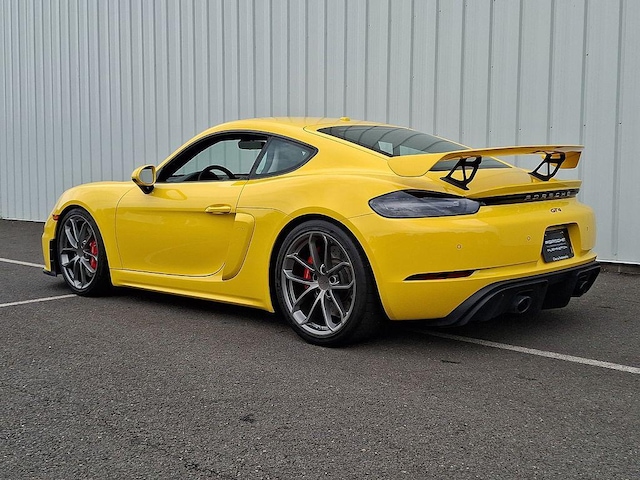 2023 Porsche 718 Cayman