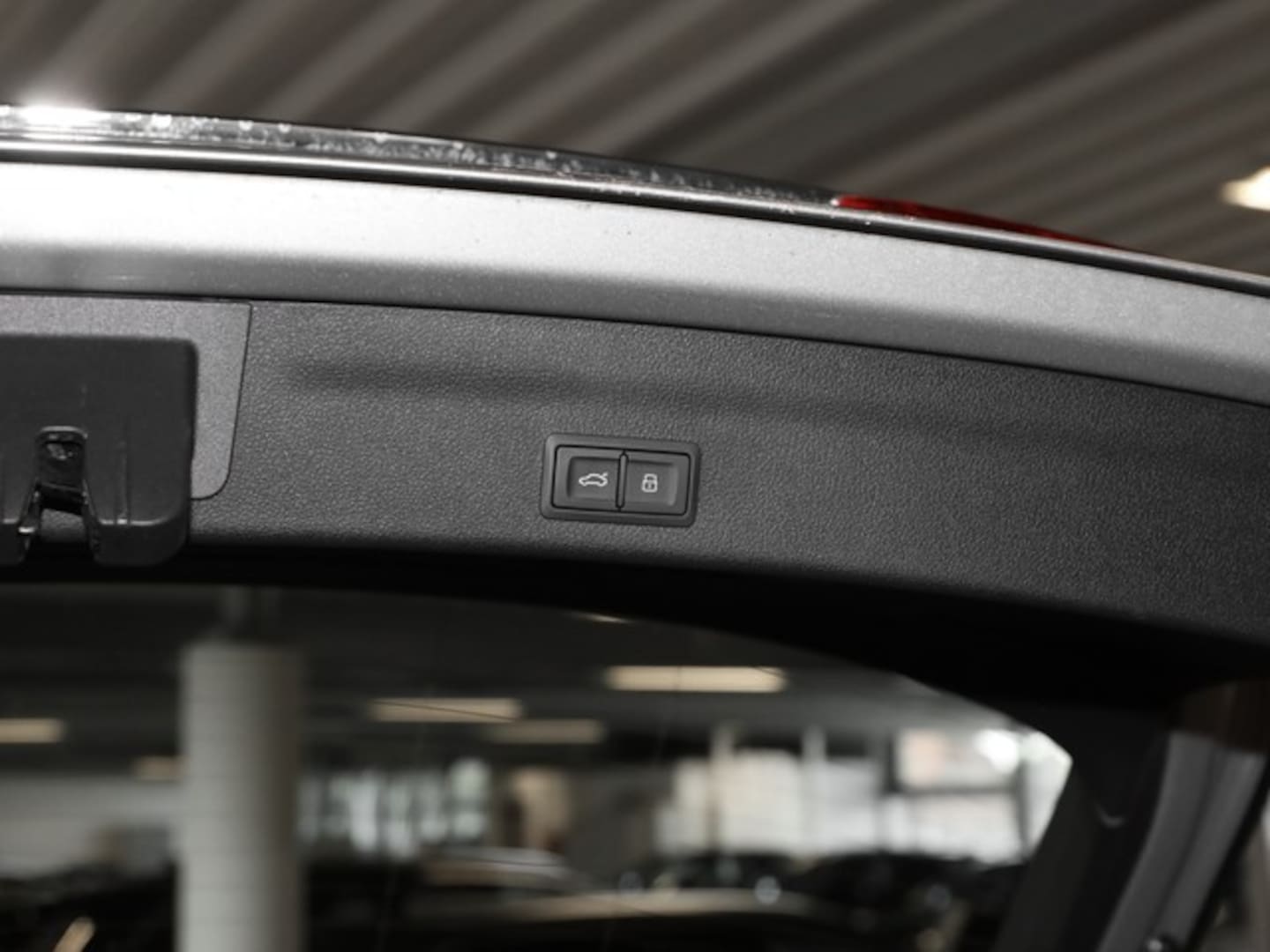 Bild über Audi A6 Avant TFSI e advanced 50 TFSI e quattro S tronic - für weitere Informationen kontaktieren Sie den Audi Partner