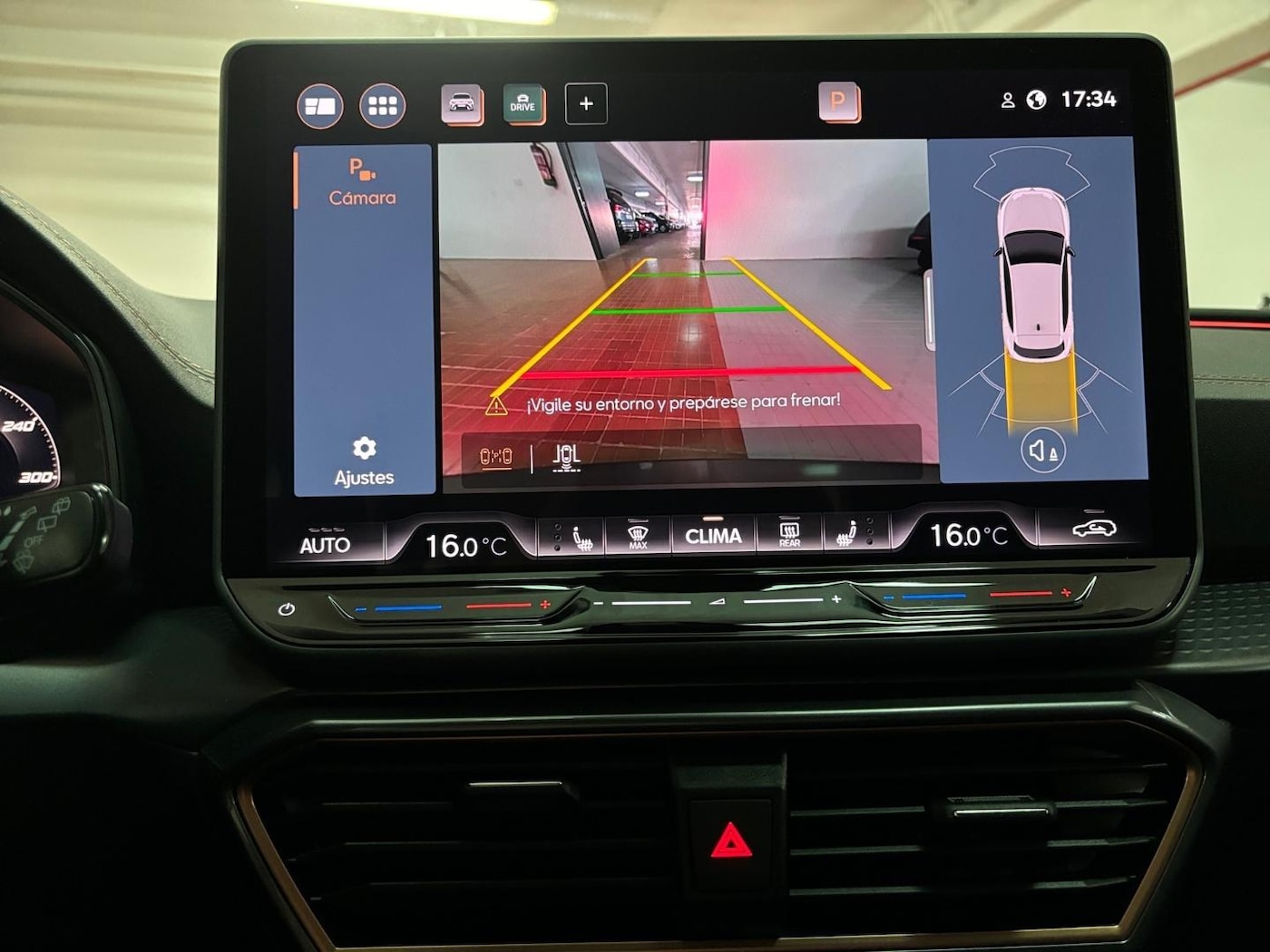 CUPRA Leon Sportstourer 1.5 eTSI DSG 110 kW (150 CV) — photo 12