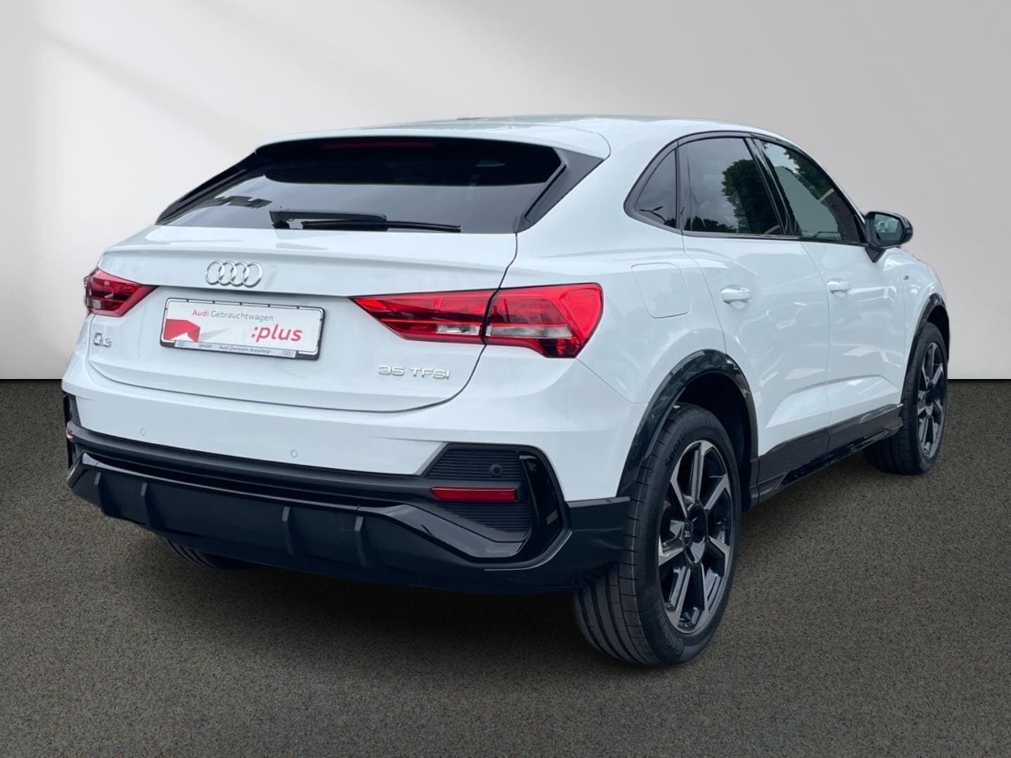 Bild über Audi Q3 Sportback TFSI 110 kW S tronic - für weitere Informationen kontaktieren Sie den Audi Partner