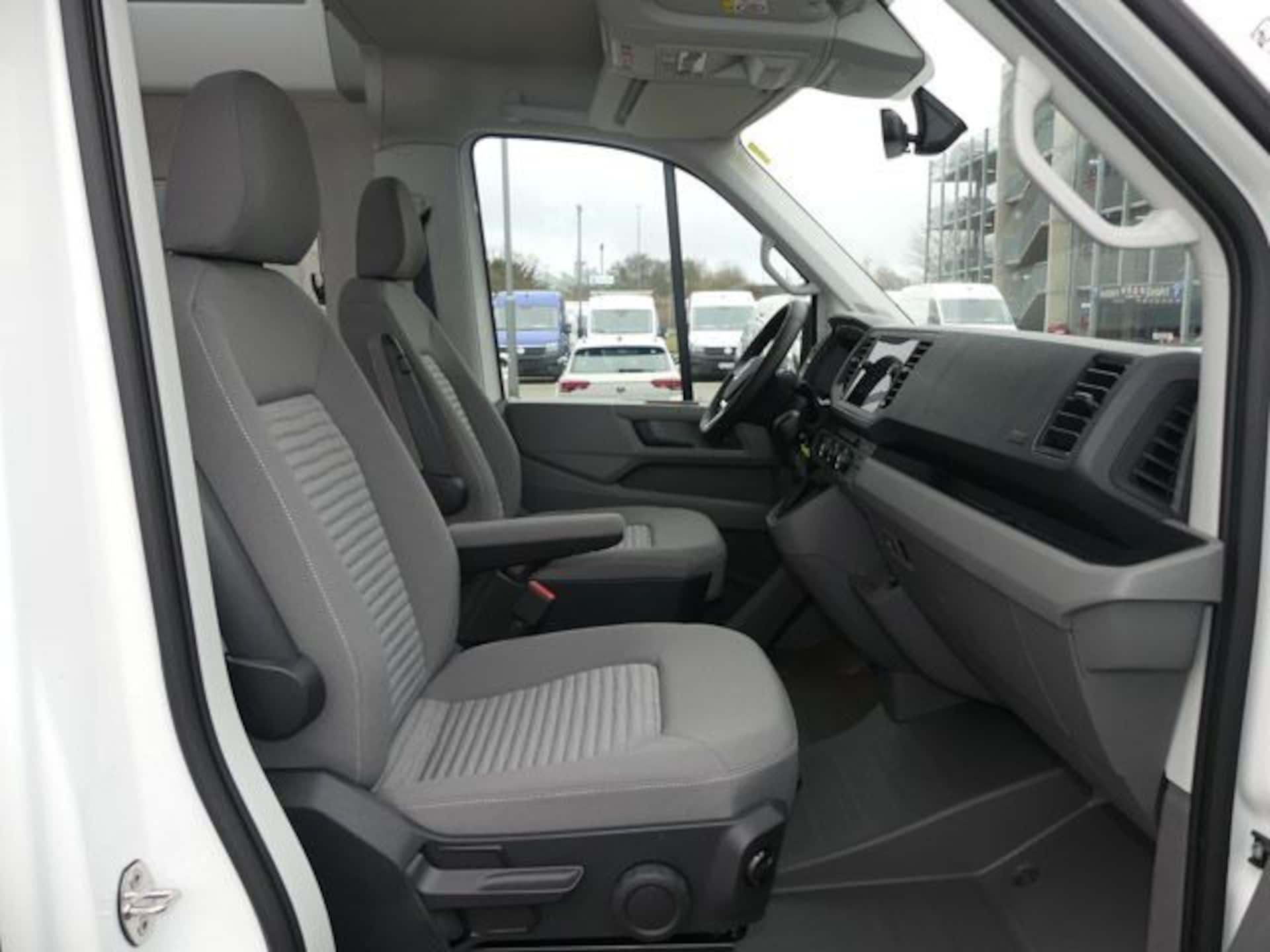 Volkswagen Grand California 600