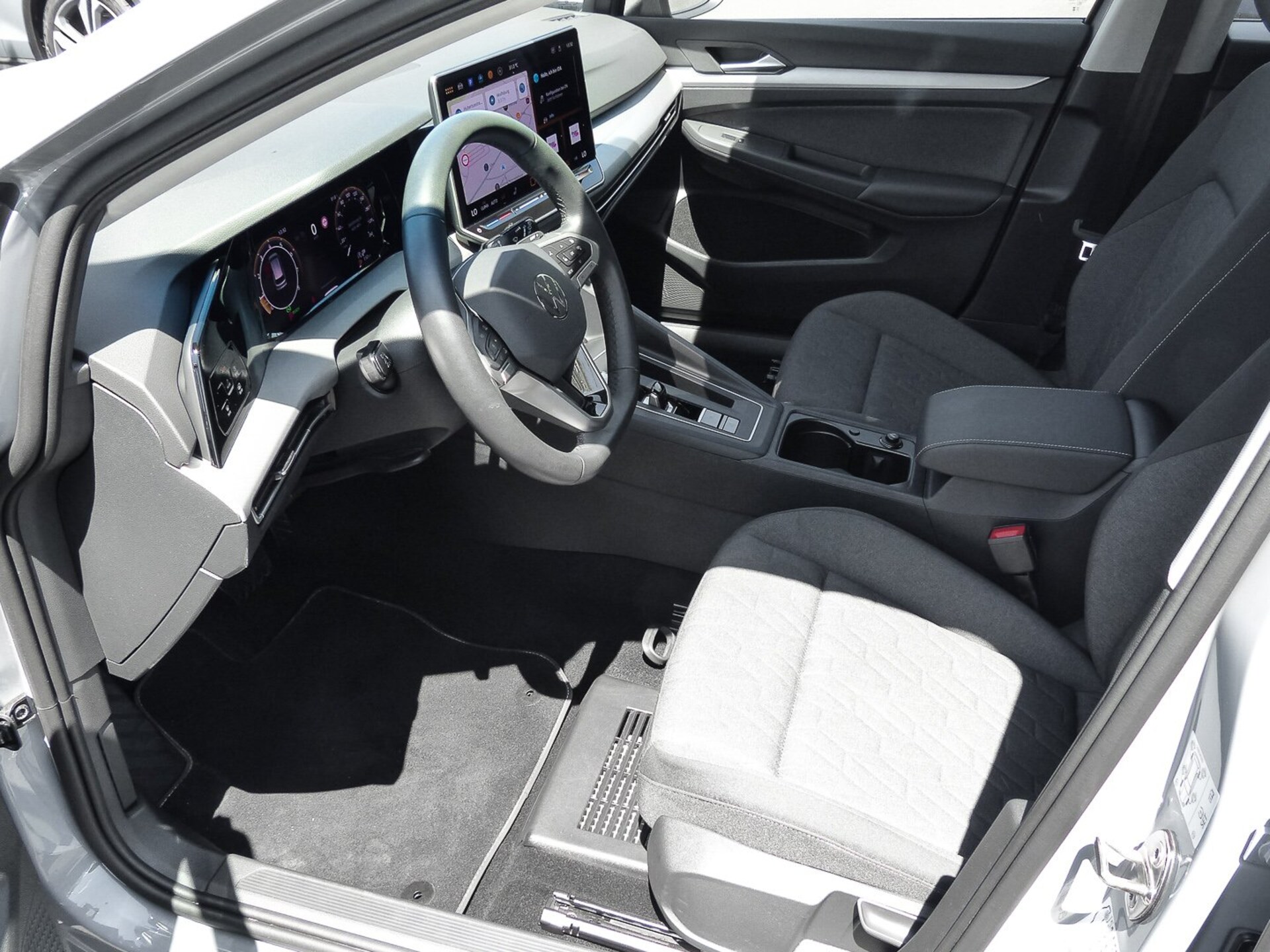 Volkswagen Golf Variant Life