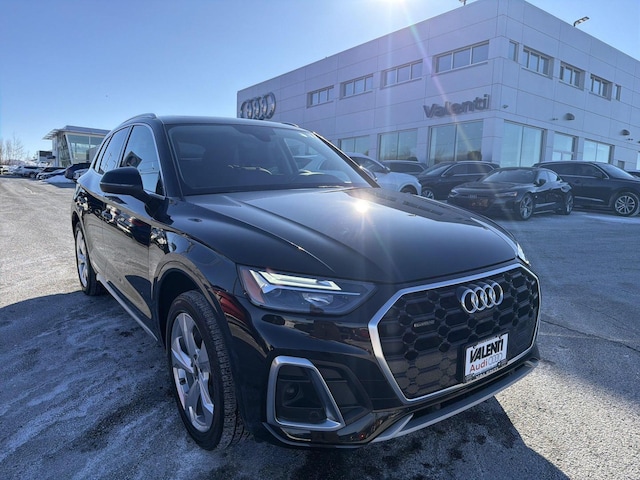 Photo of 2023 Audi Q5 