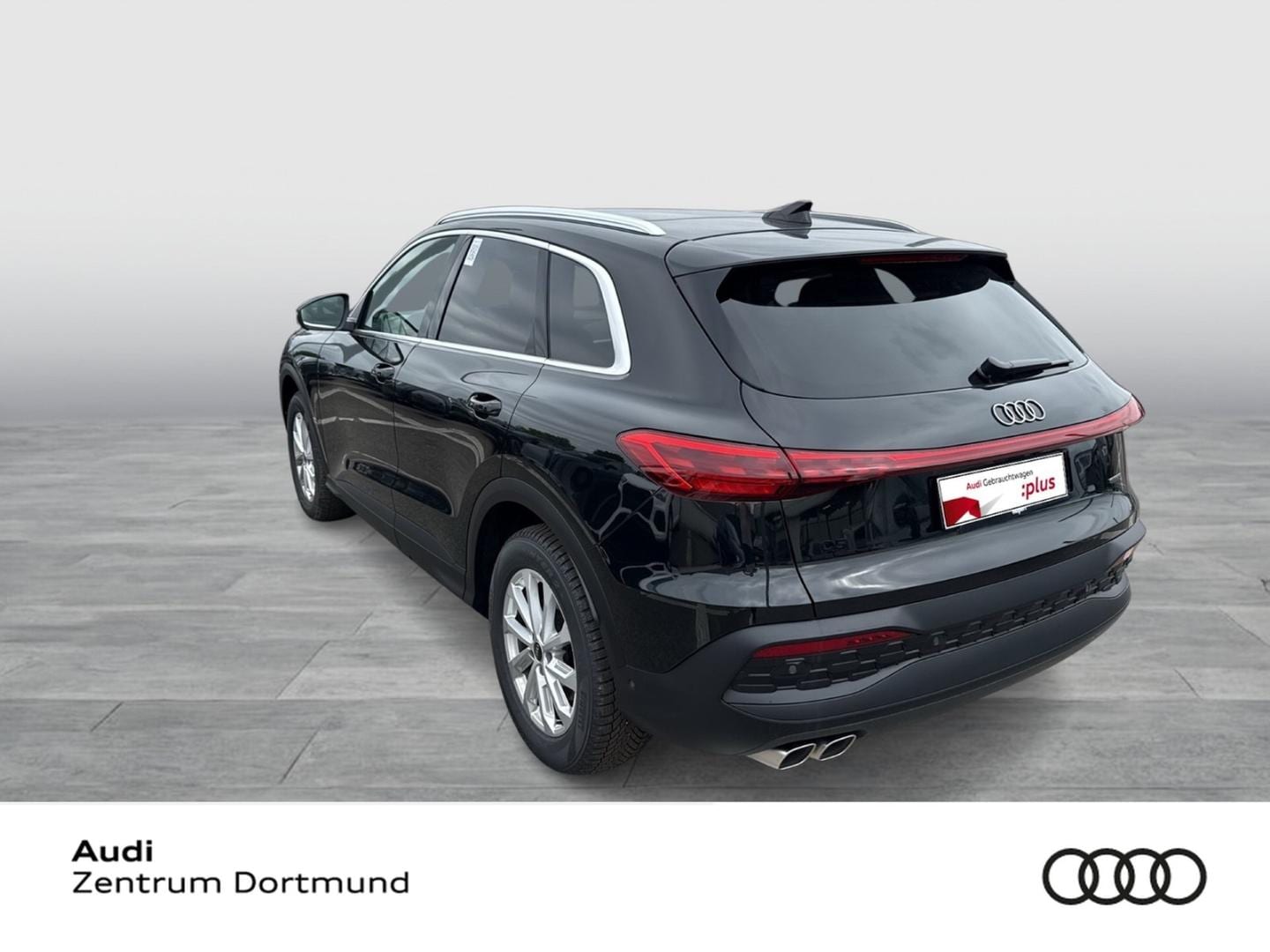 Bild über Audi Q5 SUV TDI quattro 150 kW S tronic - für weitere Informationen kontaktieren Sie den Audi Partner