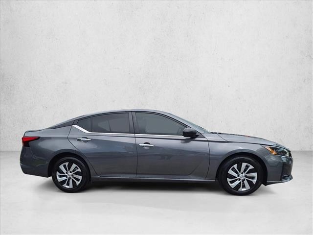 2025 Nissan Altima