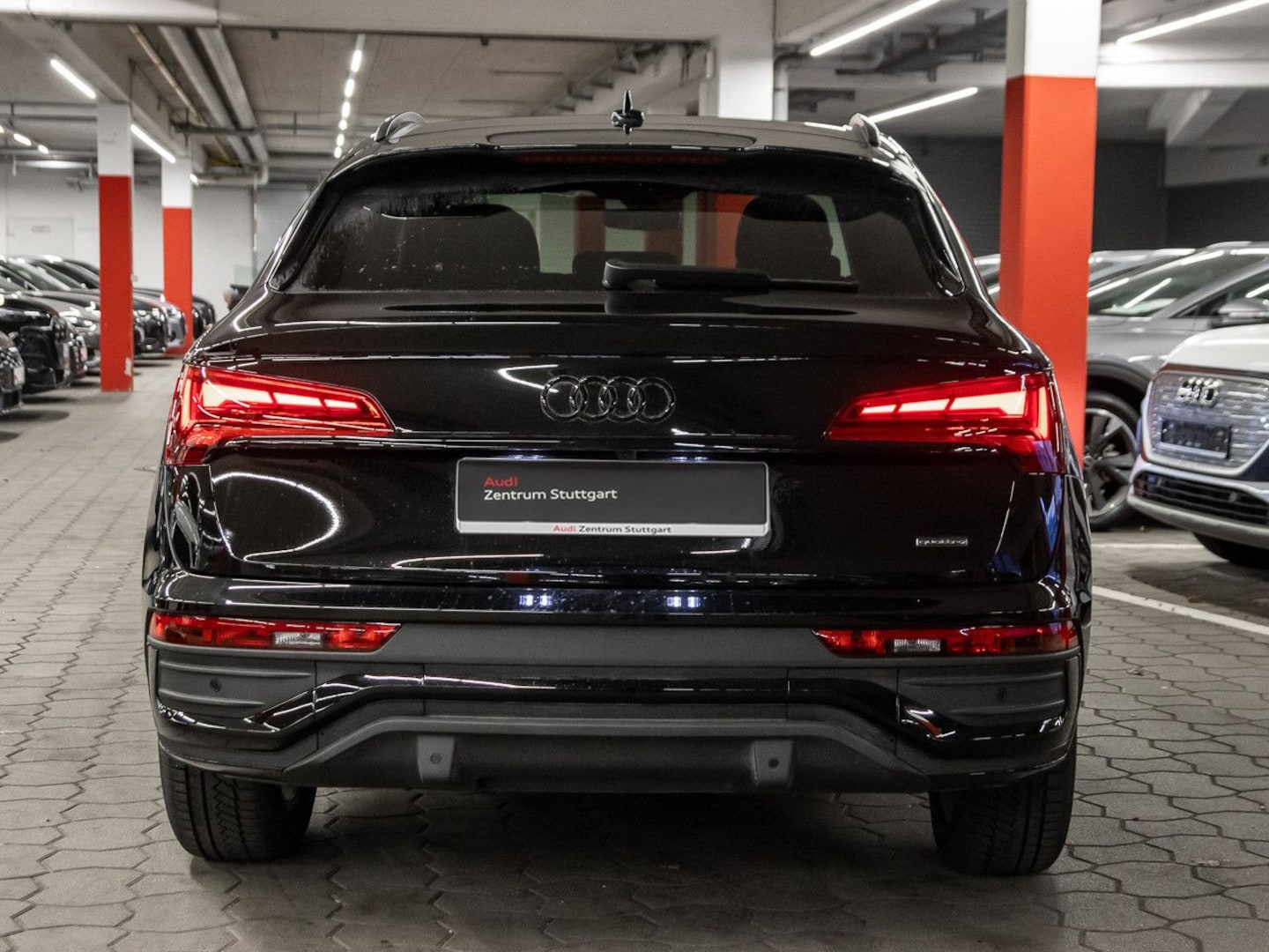 Bild über Audi Q5 Sportback 40 TDI quattro S tronic - für weitere Informationen kontaktieren Sie den Audi Partner