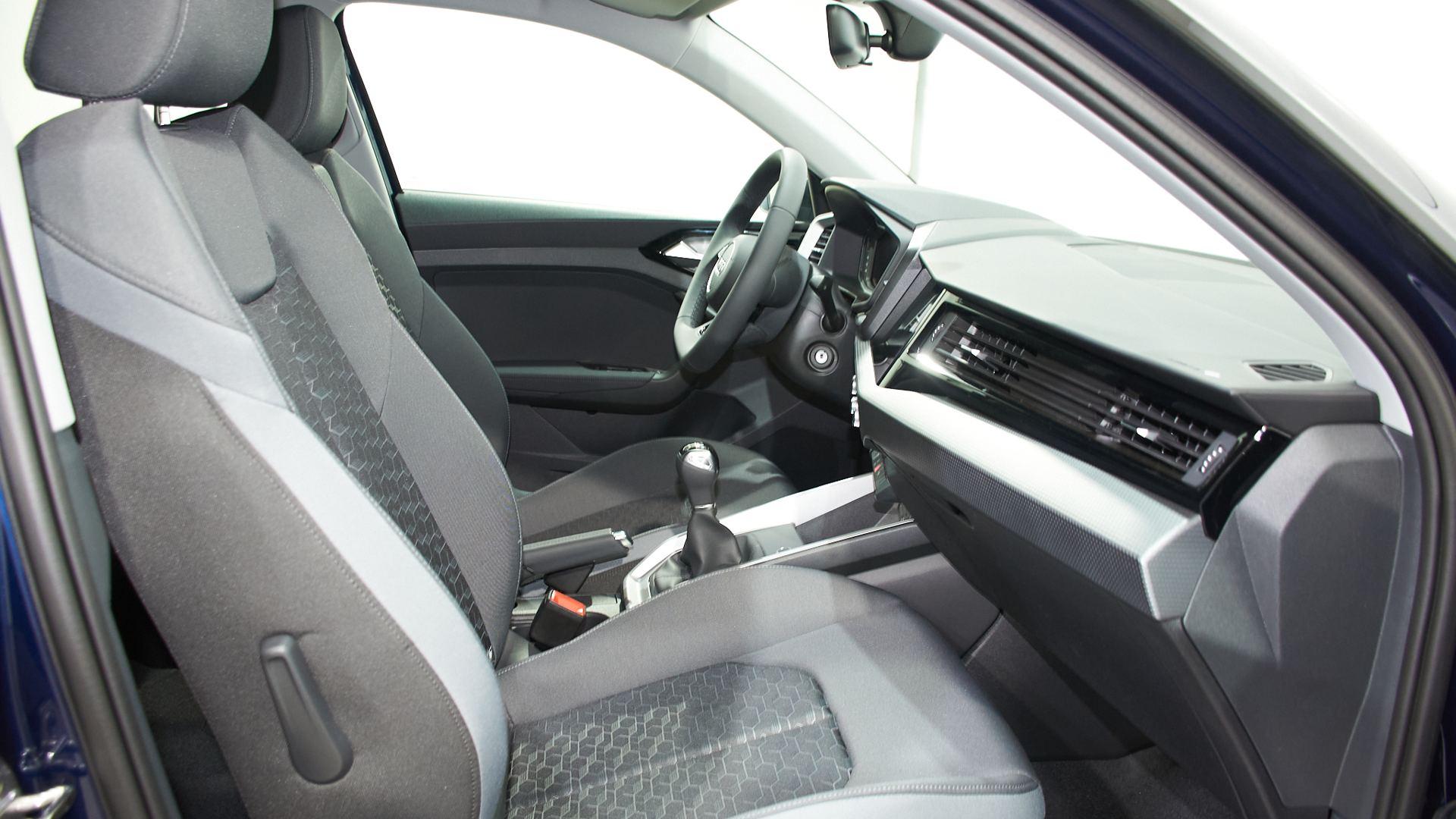 Image about Audi A1 Sportback Adrenalin edition 25 TFSI 70 kW (95 CV) 5 vel.