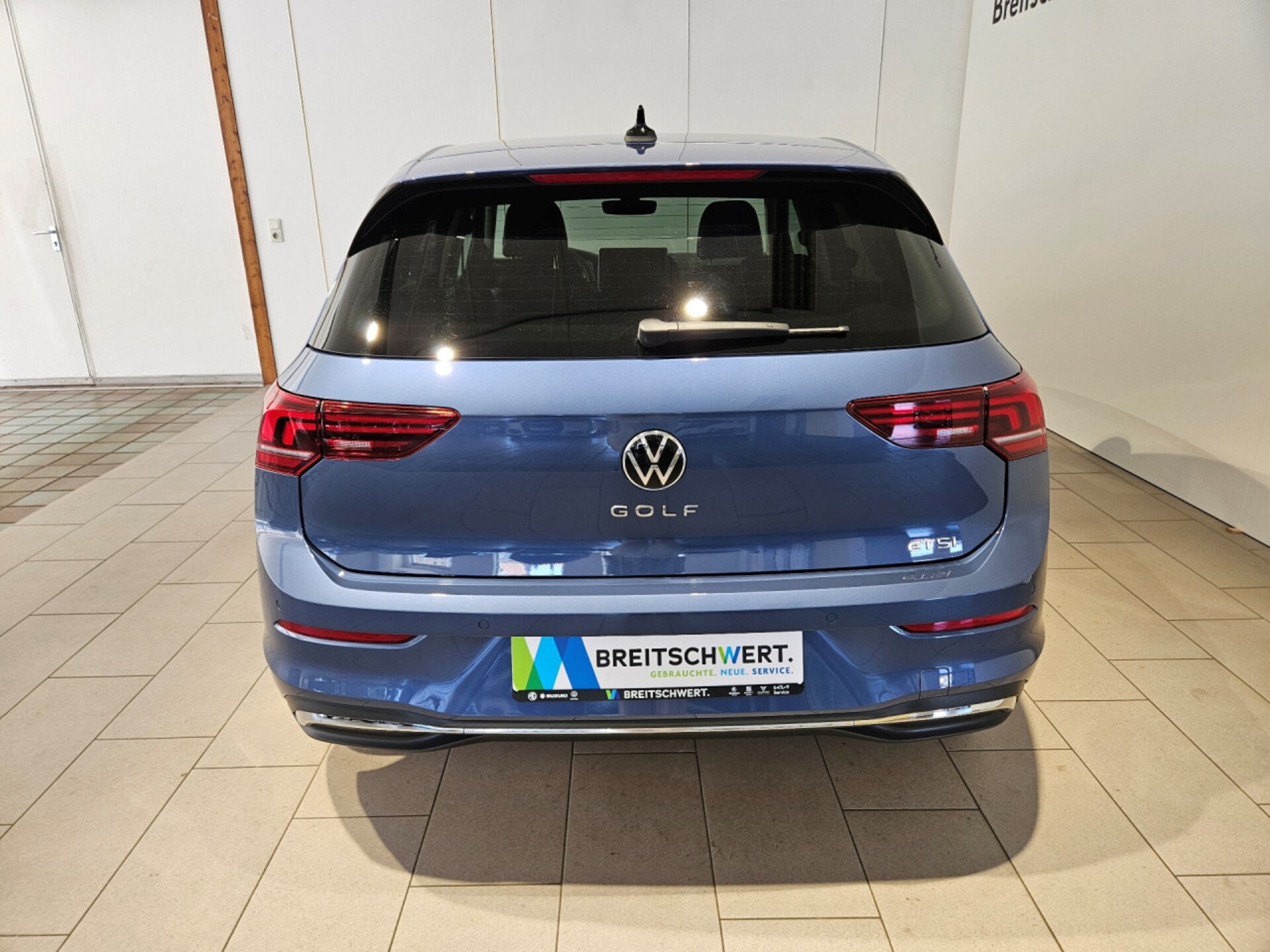 Volkswagen Golf Life