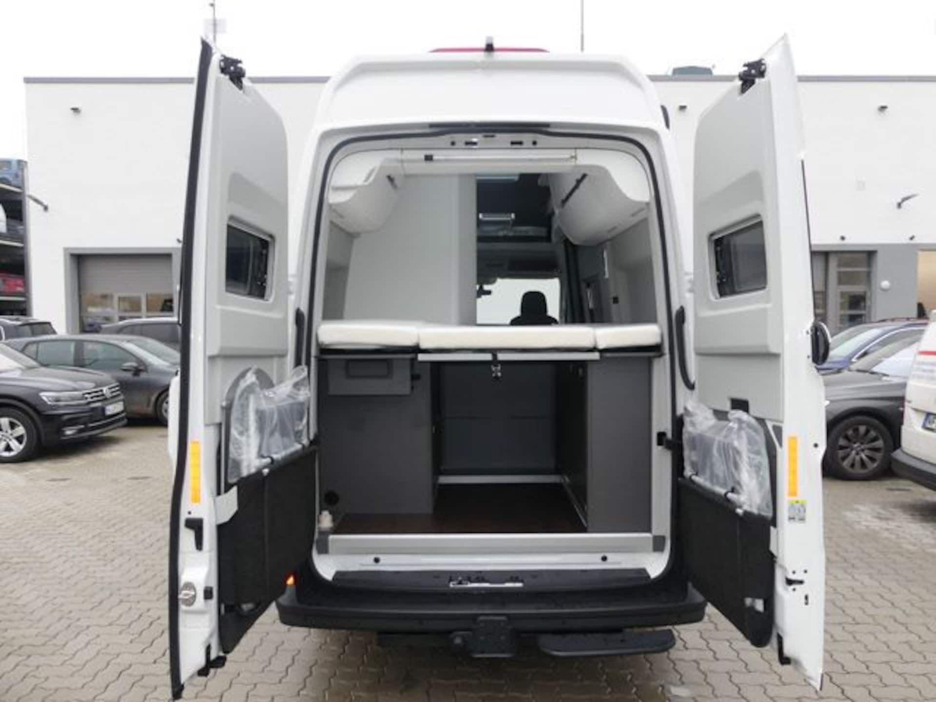 Volkswagen Grand California 600