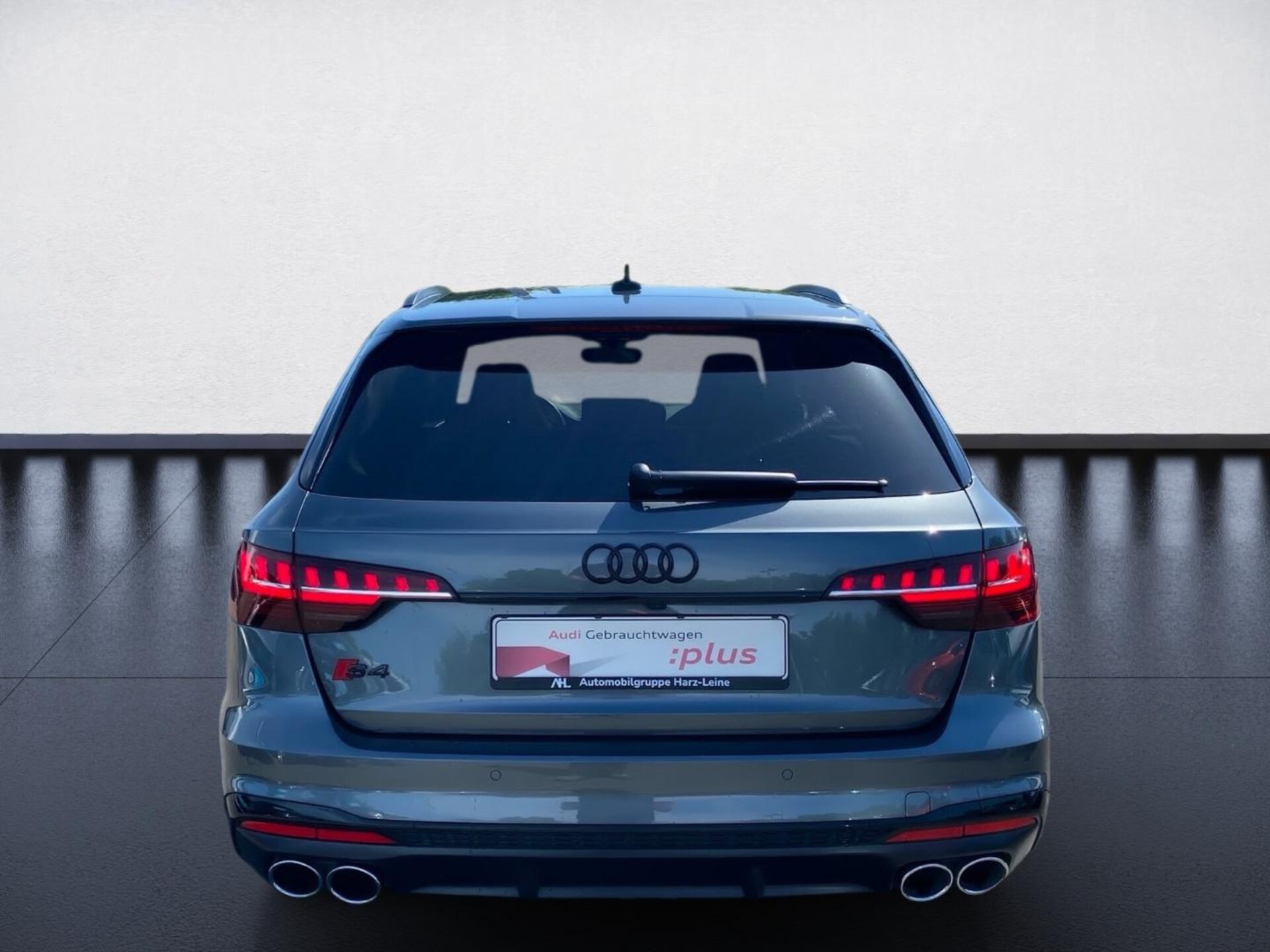 Audi S4 Avant