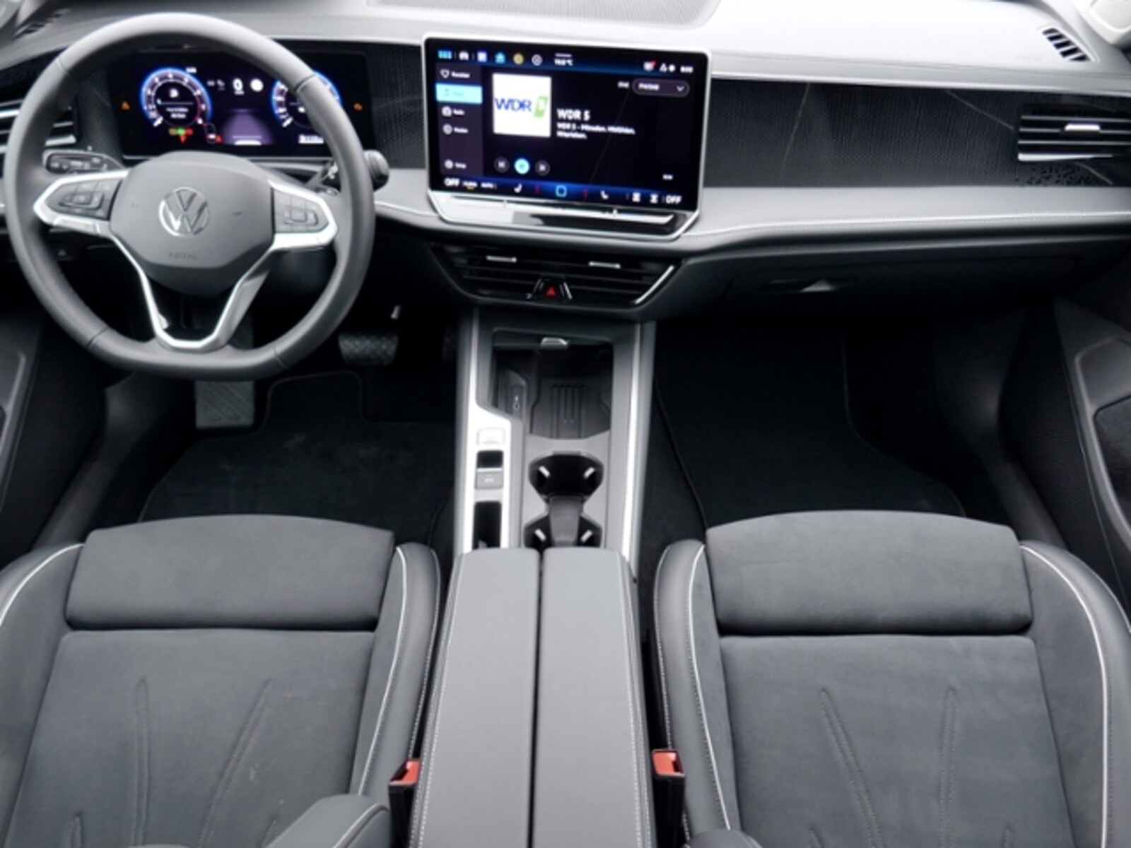 Volkswagen Passat – Bild 12