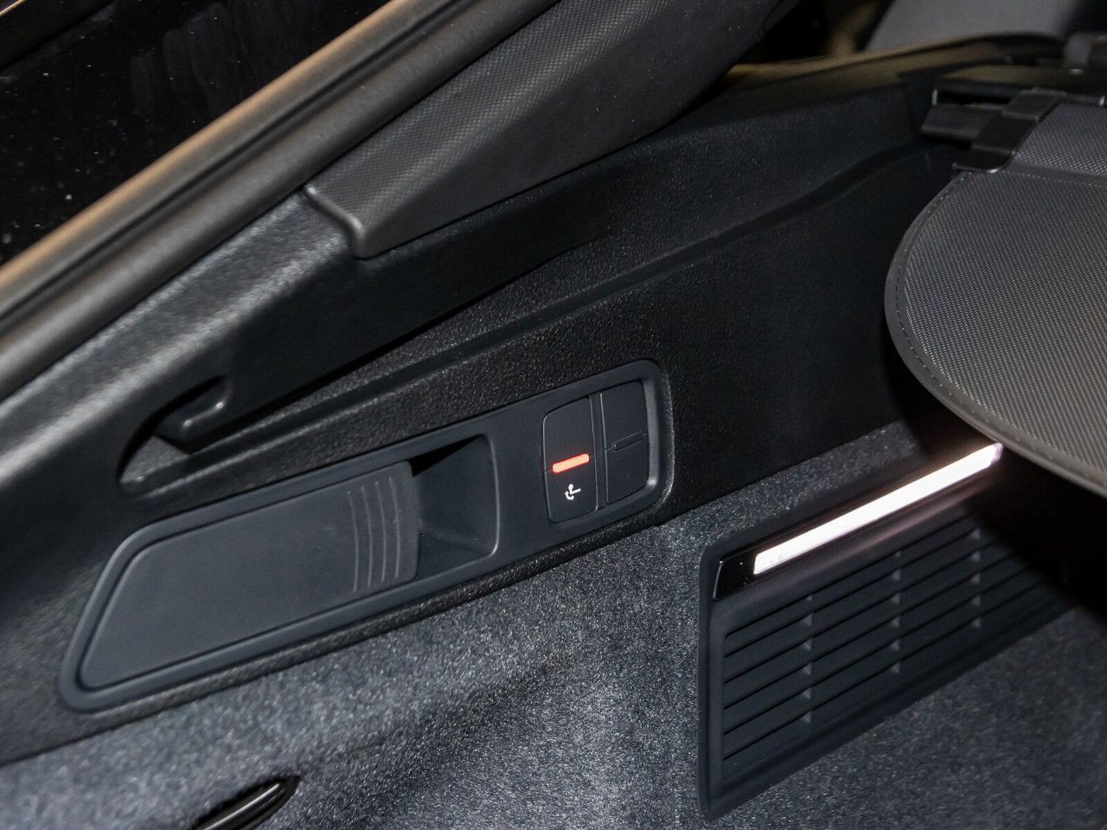 Audi Q5 Sportback – Bild 9