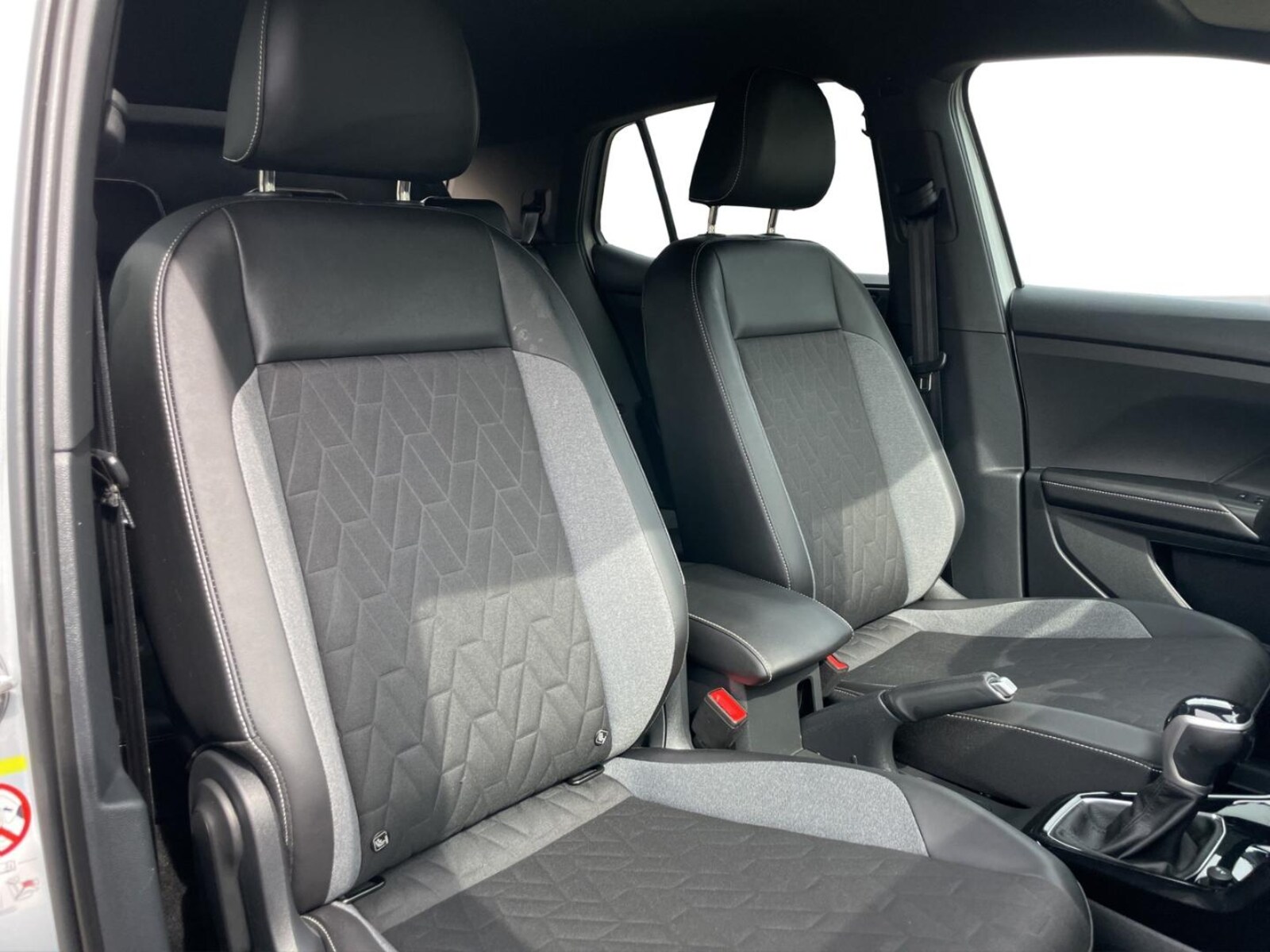 Volkswagen T-Cross – Bild 18