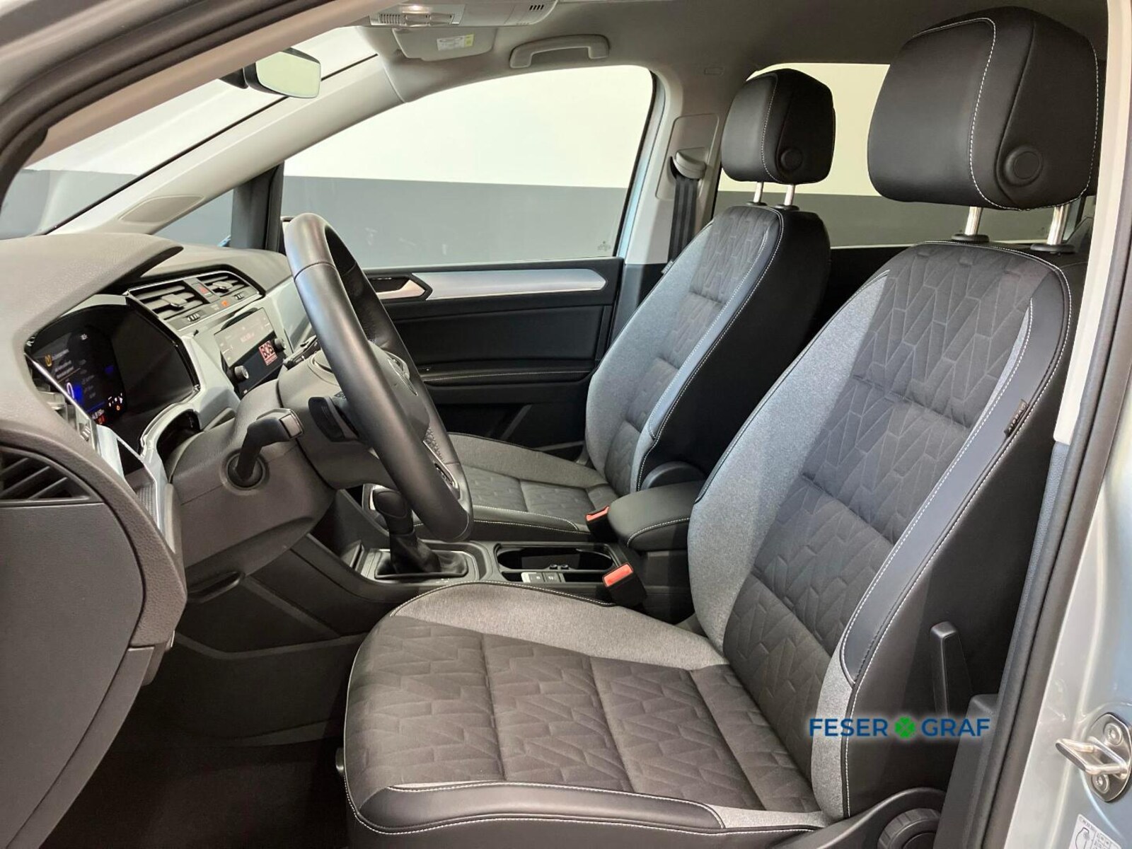 Volkswagen Touran – Bild 6