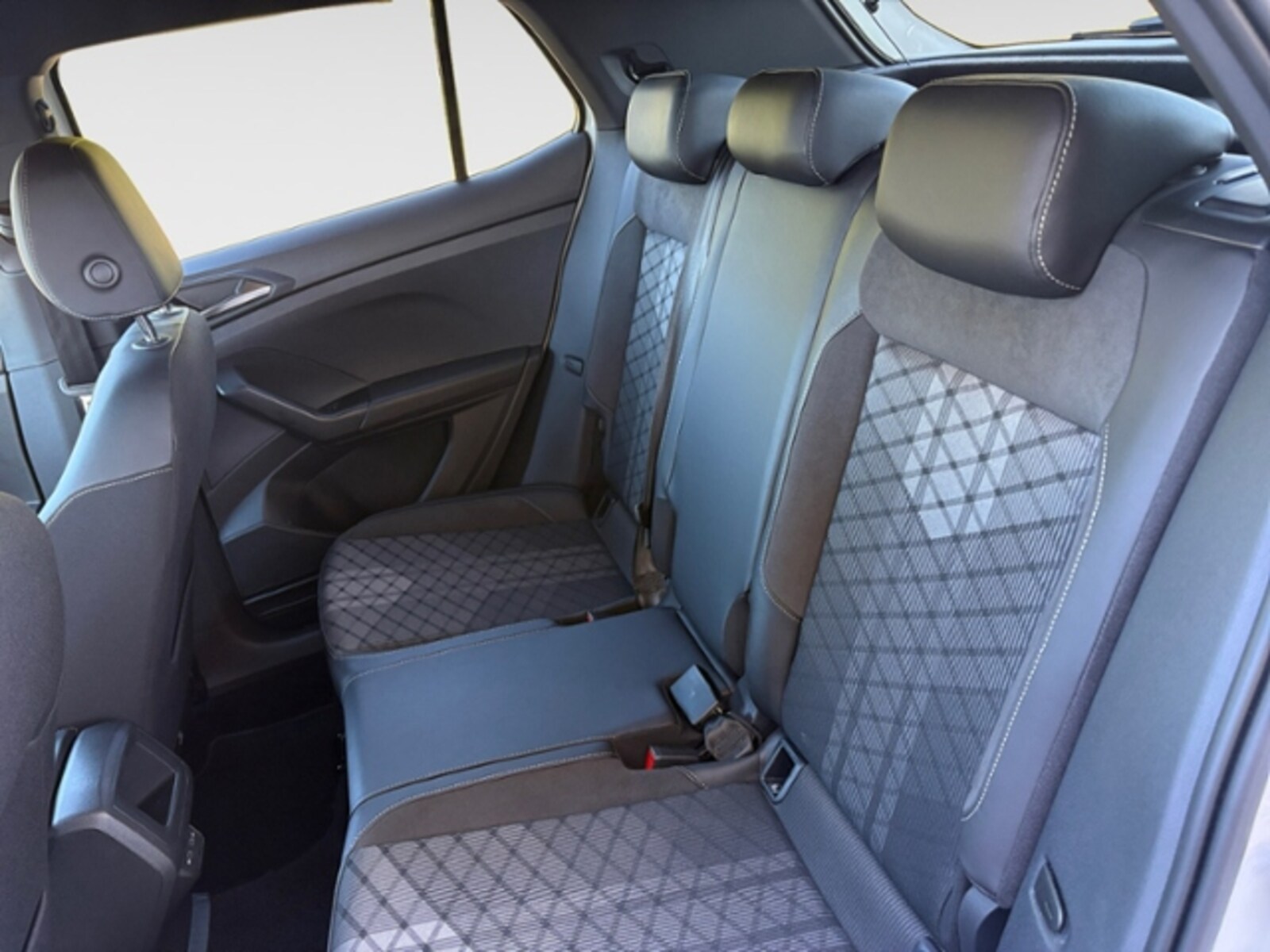 Volkswagen T-Cross – Bild 9