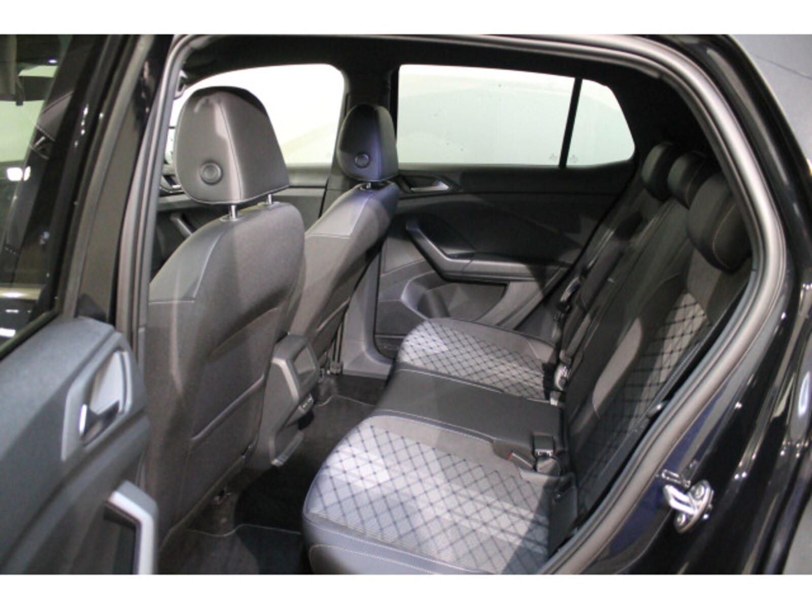 Volkswagen T-Cross – Bild 8