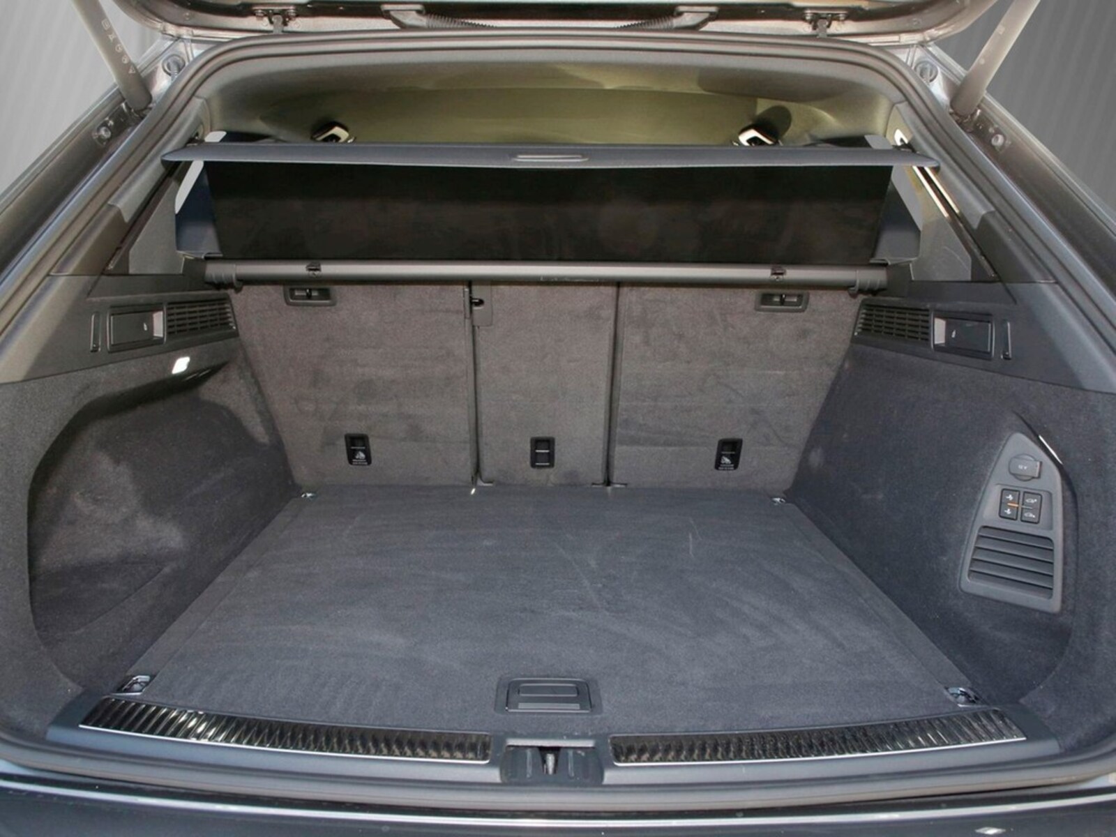 Volkswagen Touareg – Bild 6