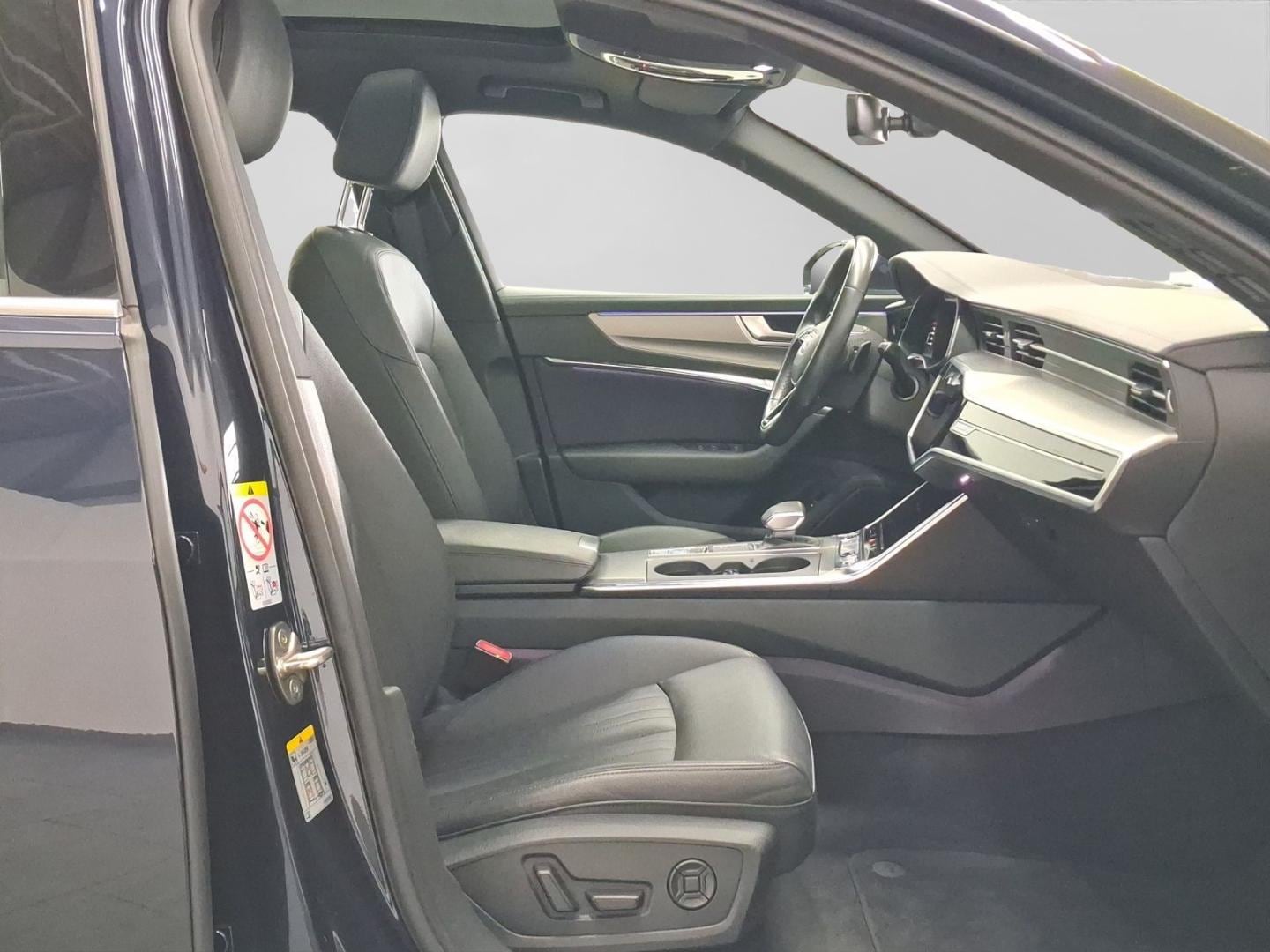 Bild über Audi A6 Avant design 45 TFSI quattro S tronic - für weitere Informationen kontaktieren Sie den Audi Partner