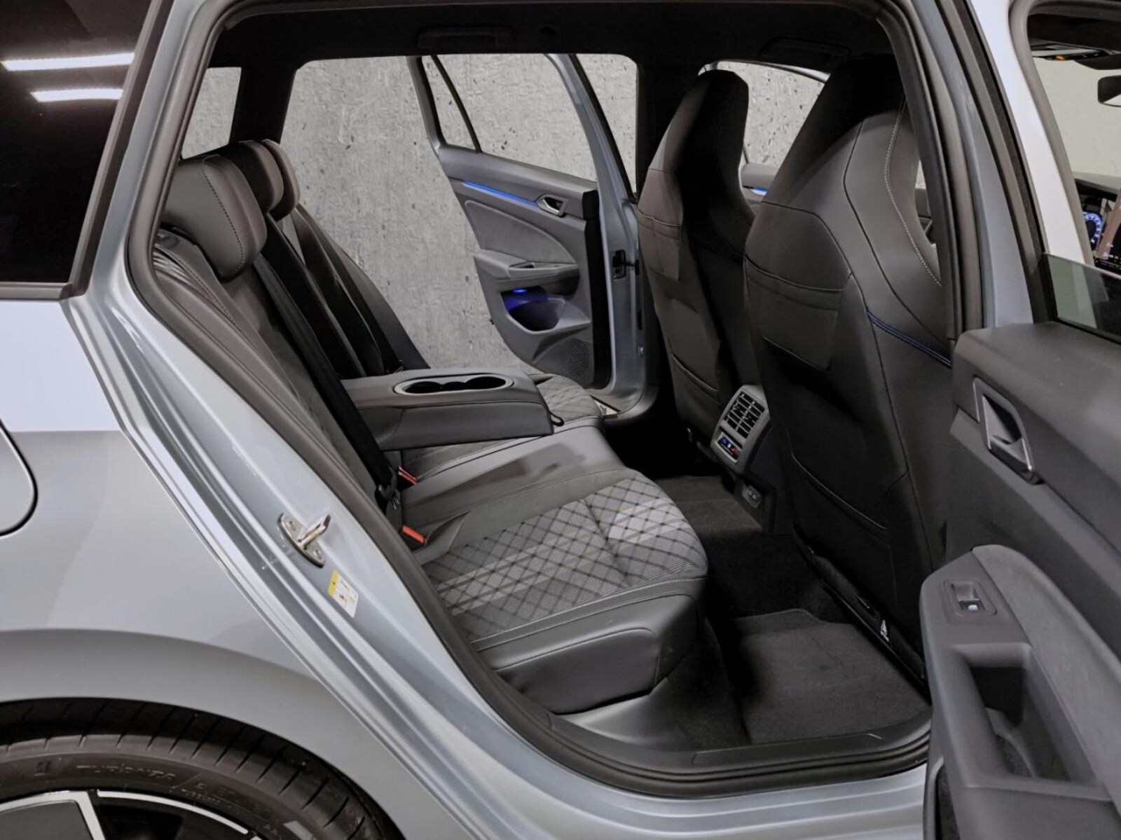 Volkswagen Golf Variant – Bild 13