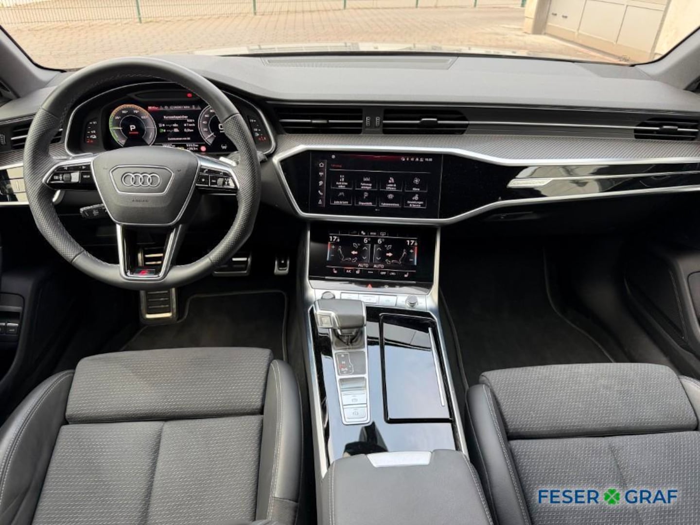 Bild über Audi A6 Avant TFSI e S line 50 TFSI e quattro S tronic - für weitere Informationen kontaktieren Sie den Audi Partner