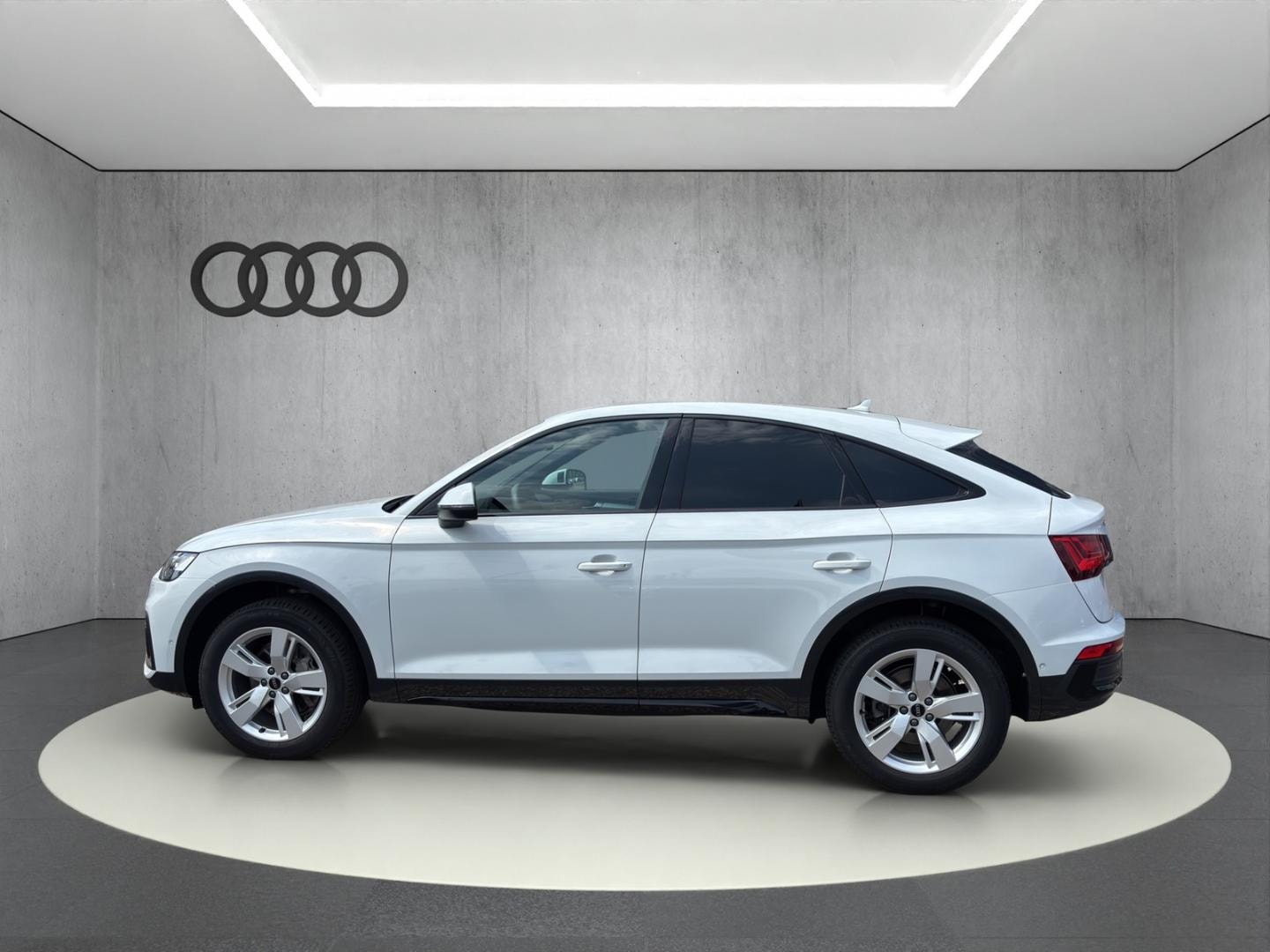 Bild über Audi Q5 Sportback 45 TFSI quattro S tronic - für weitere Informationen kontaktieren Sie den Audi Partner