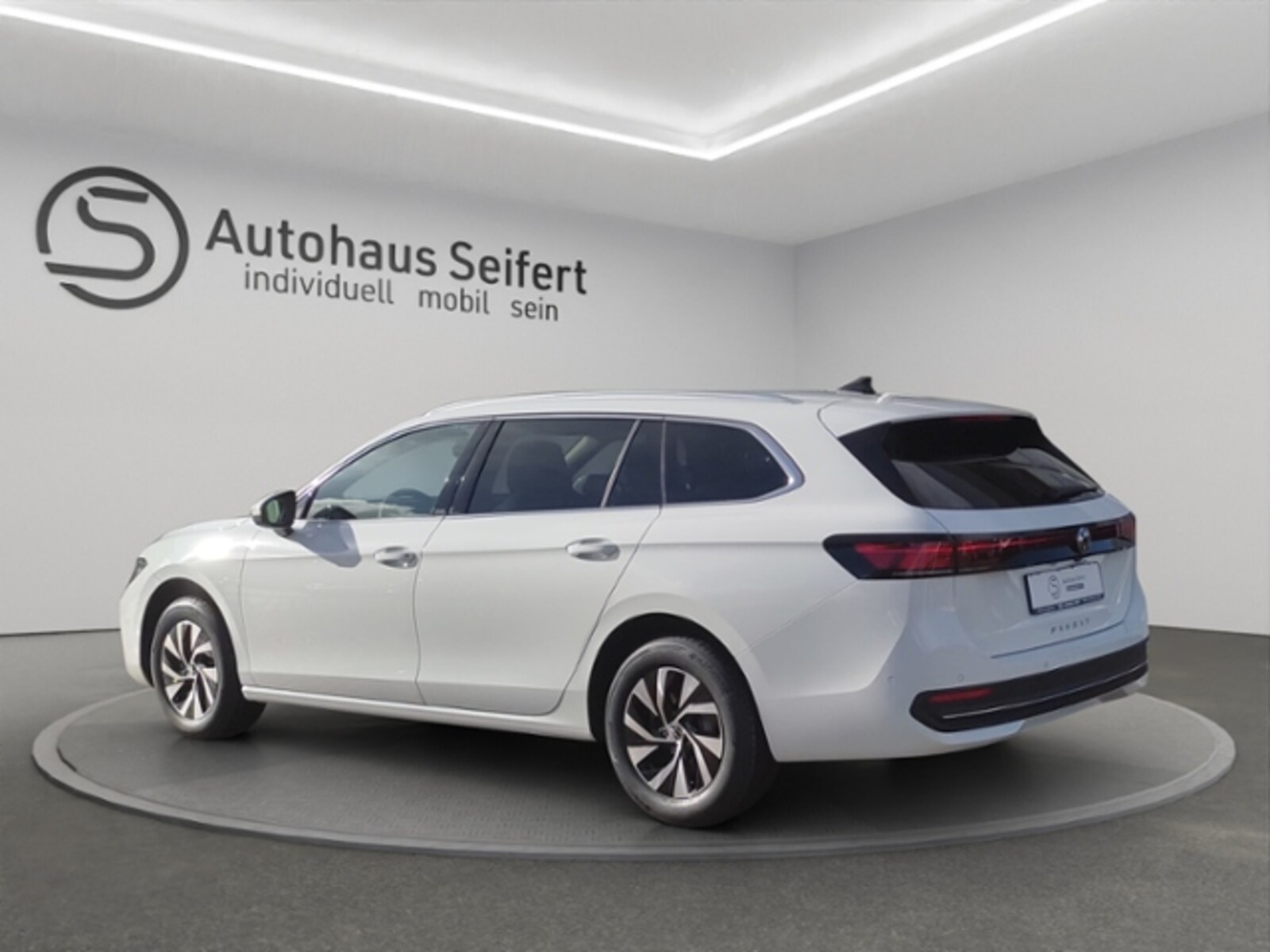Volkswagen Passat – Bild 4